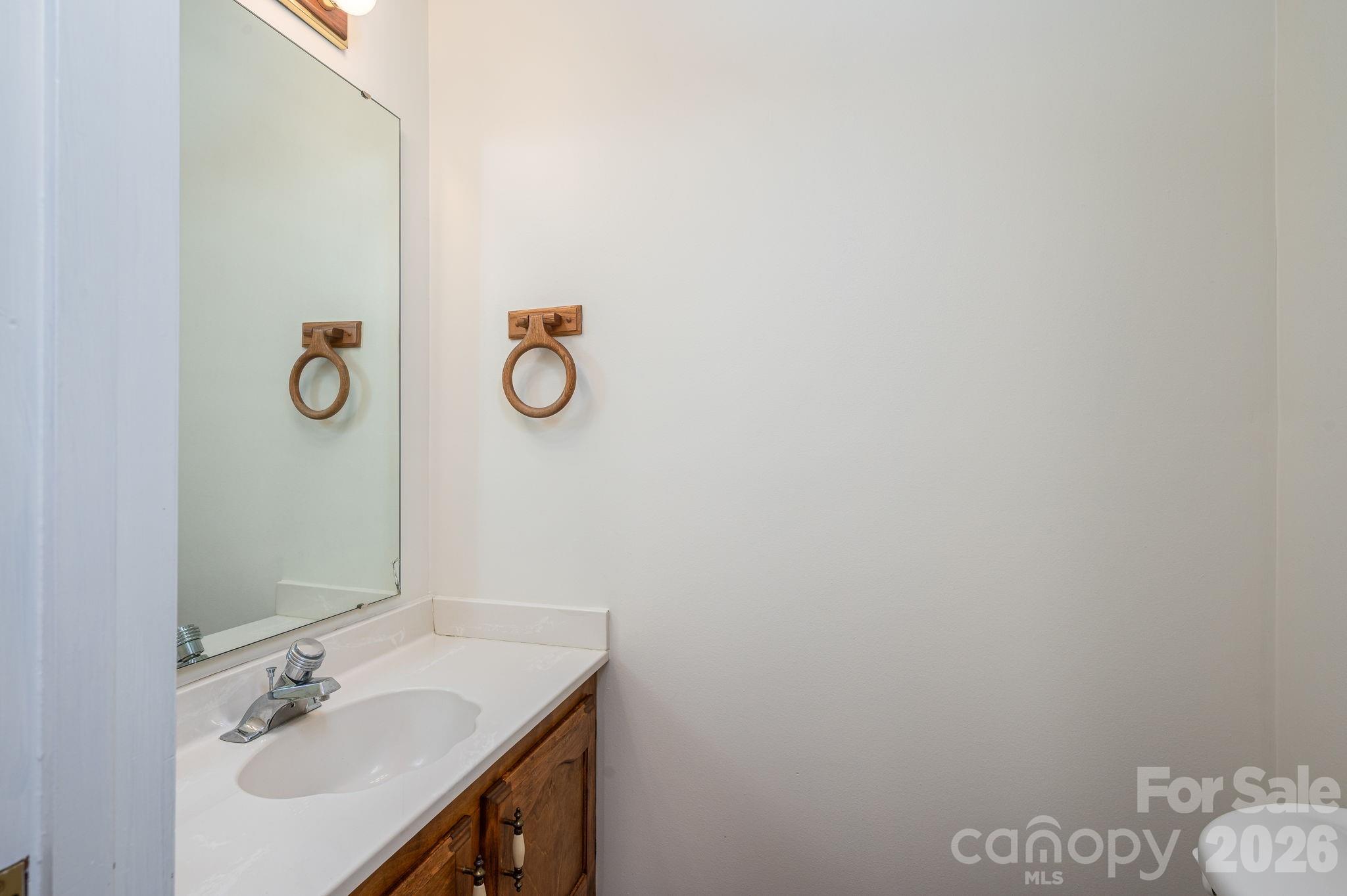 1920 Echo Lane Property Photo 15