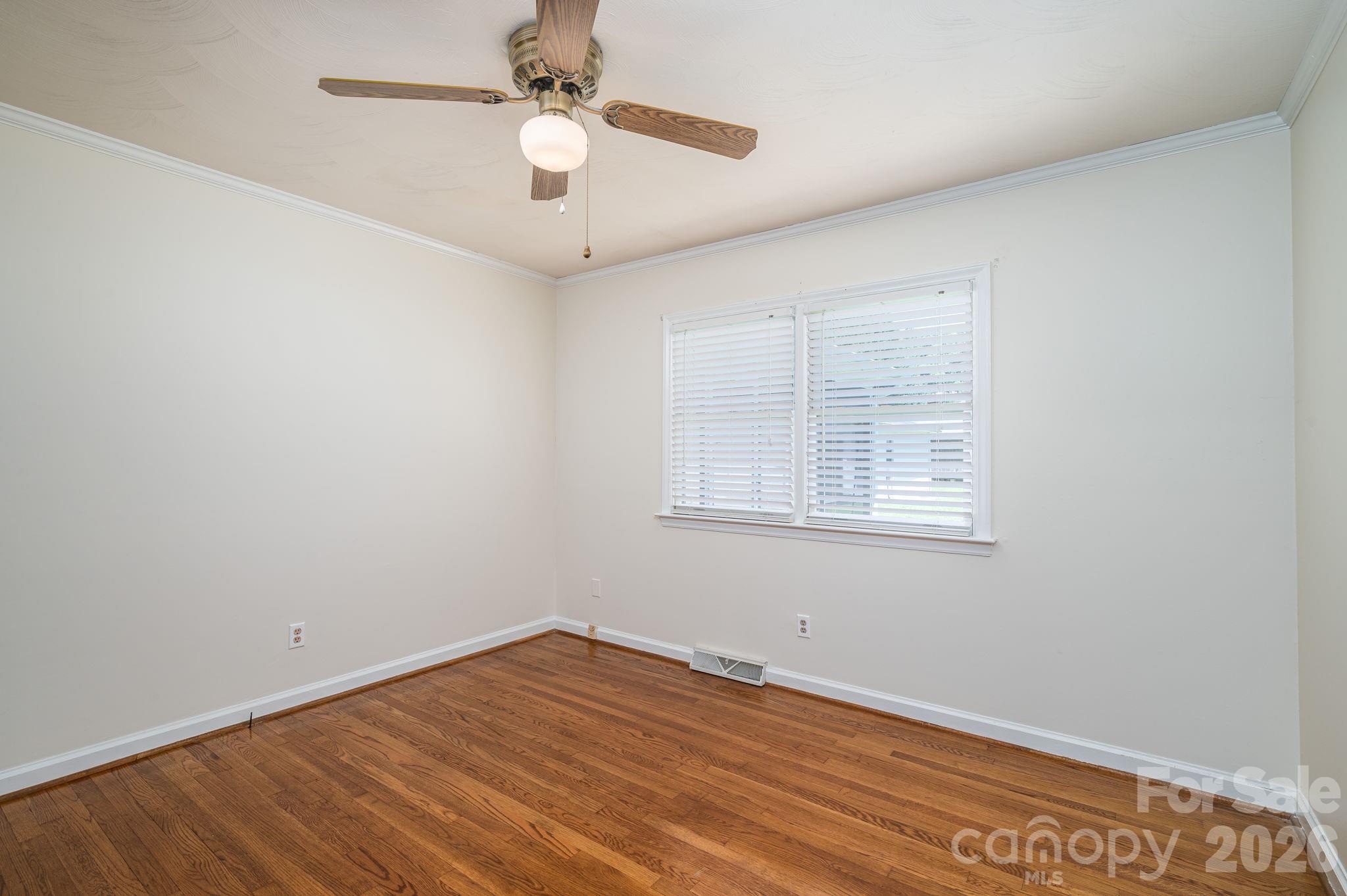 1920 Echo Lane Property Photo 17