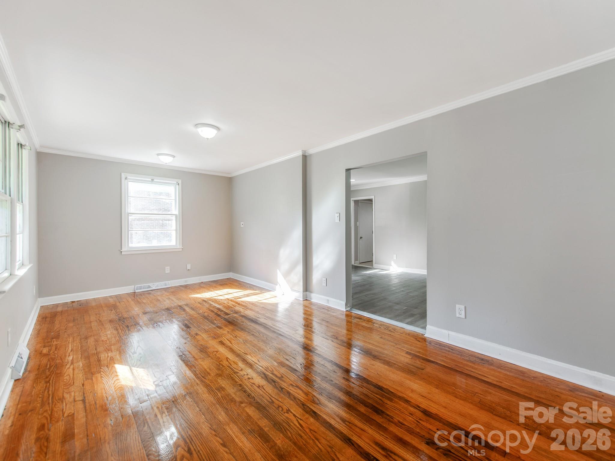 814 Wilbrown Circle Property Photo 1