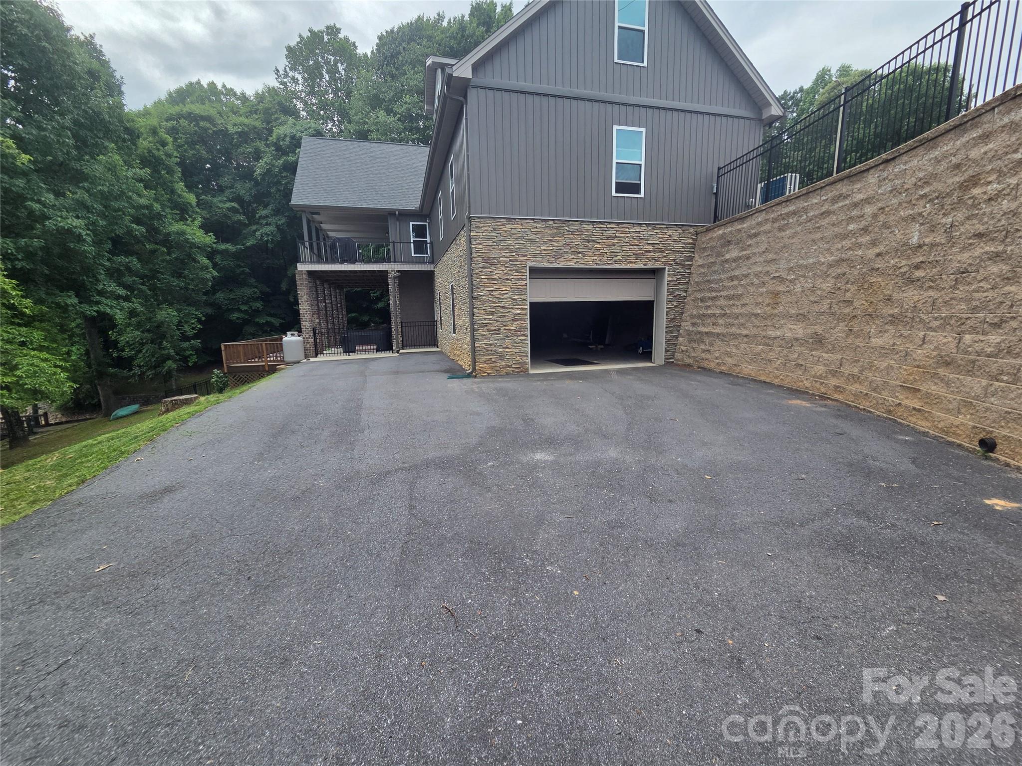 393 Stillwater Road Property Photo 34