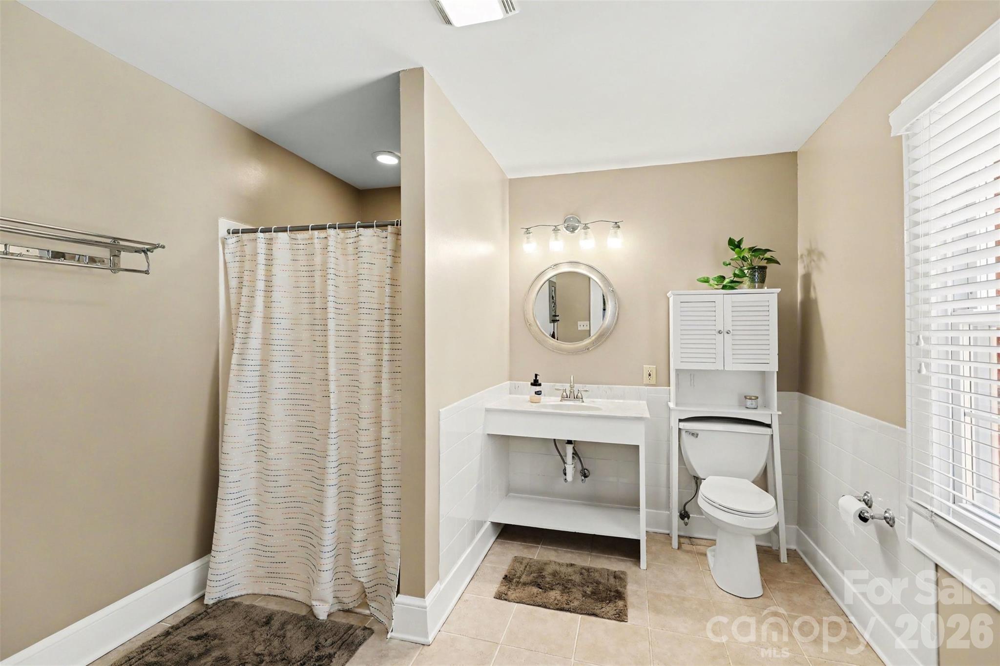 2068 Statesville Highway Property Photo 16