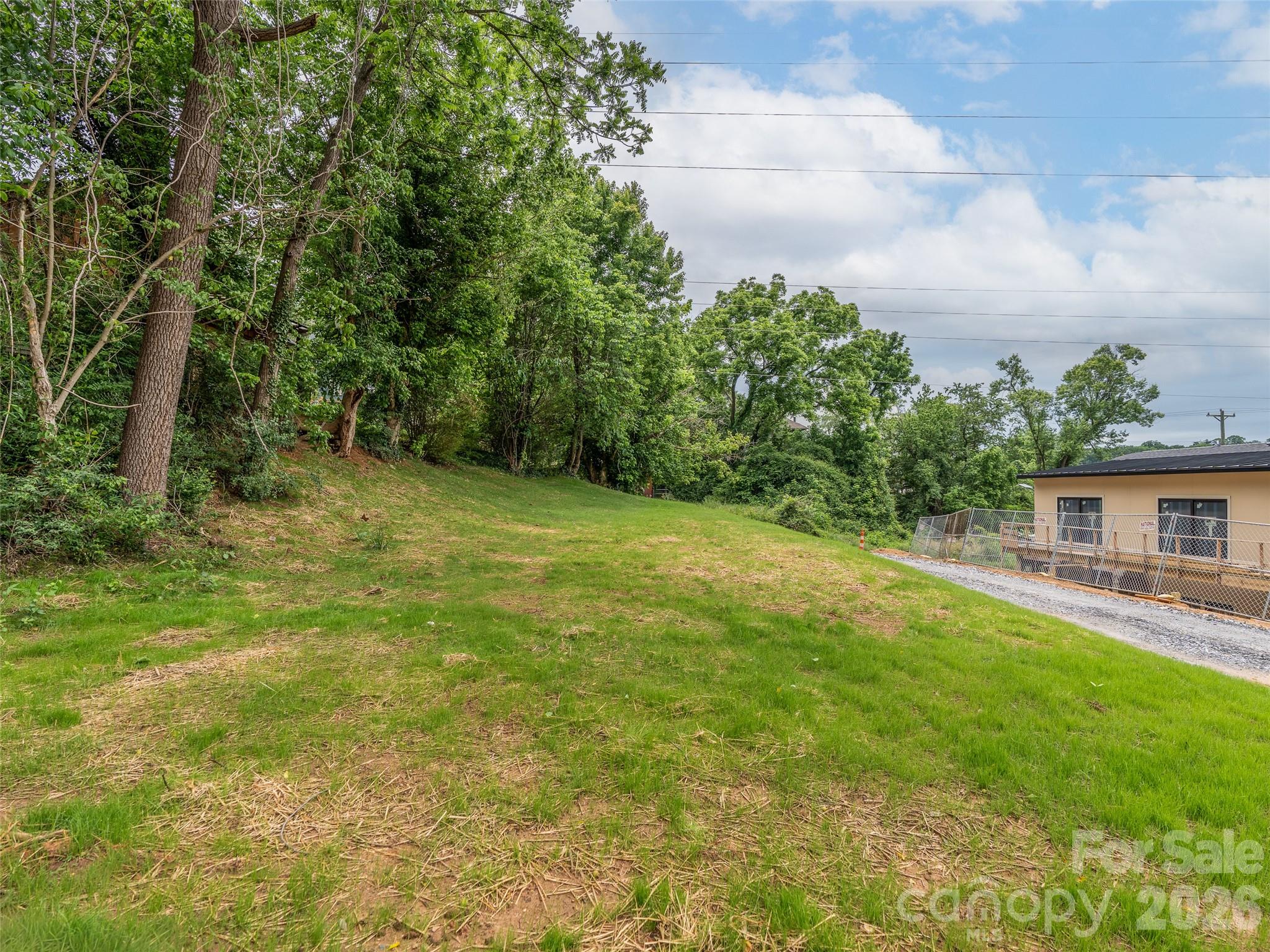 25 Trade Street Property Photo 4