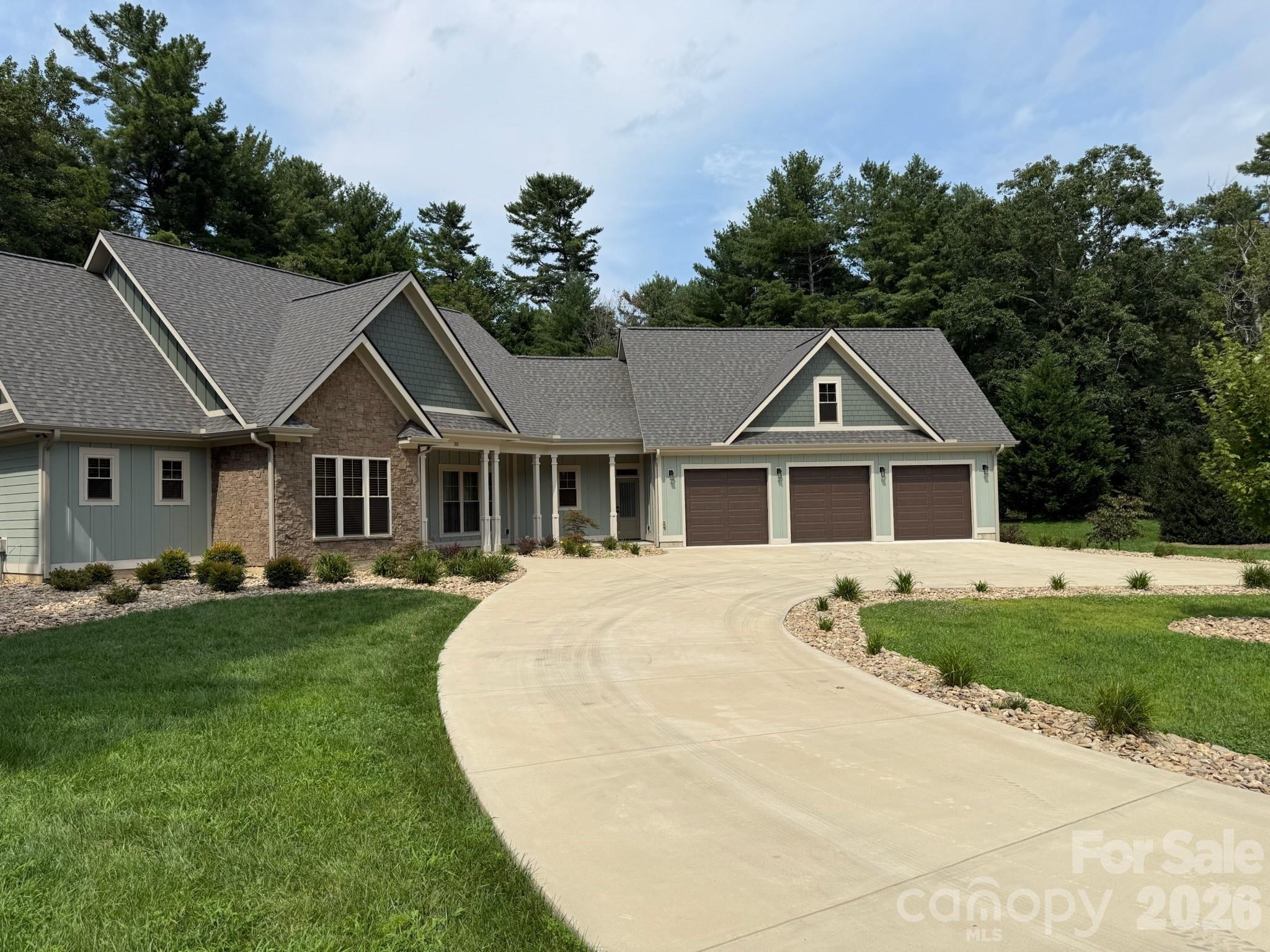 30 Shipman Parkway Property Photo 2