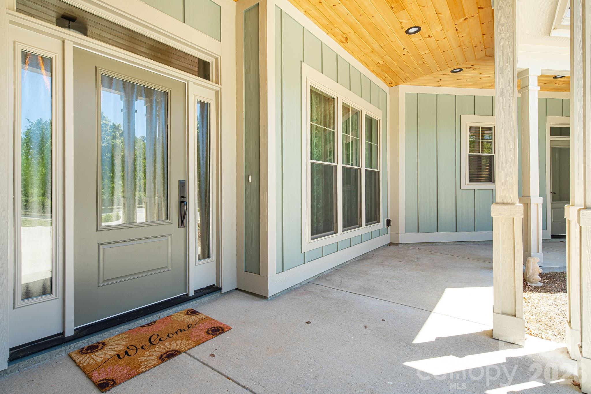 30 Shipman Parkway Property Photo 3