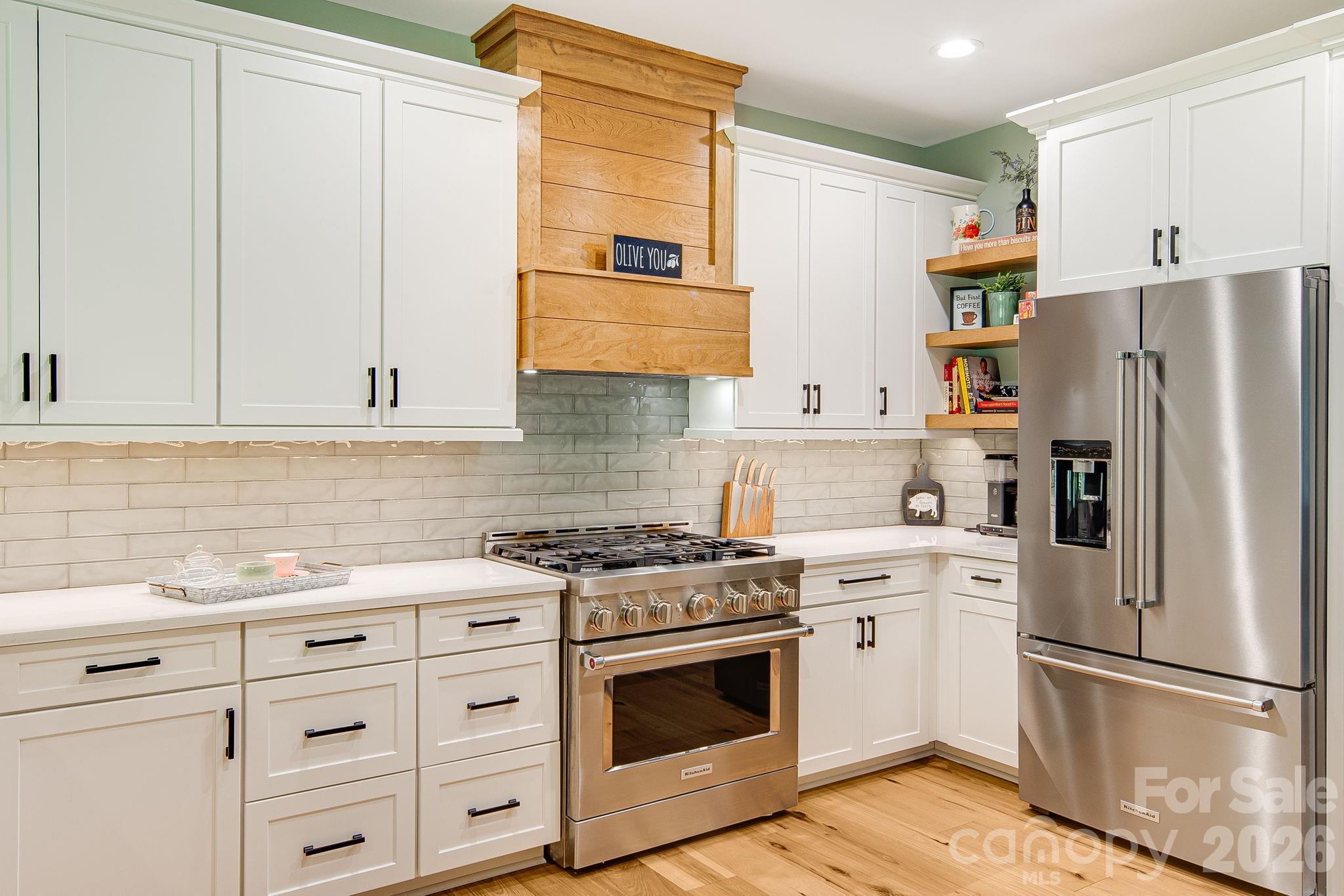 30 Shipman Parkway Property Photo 14