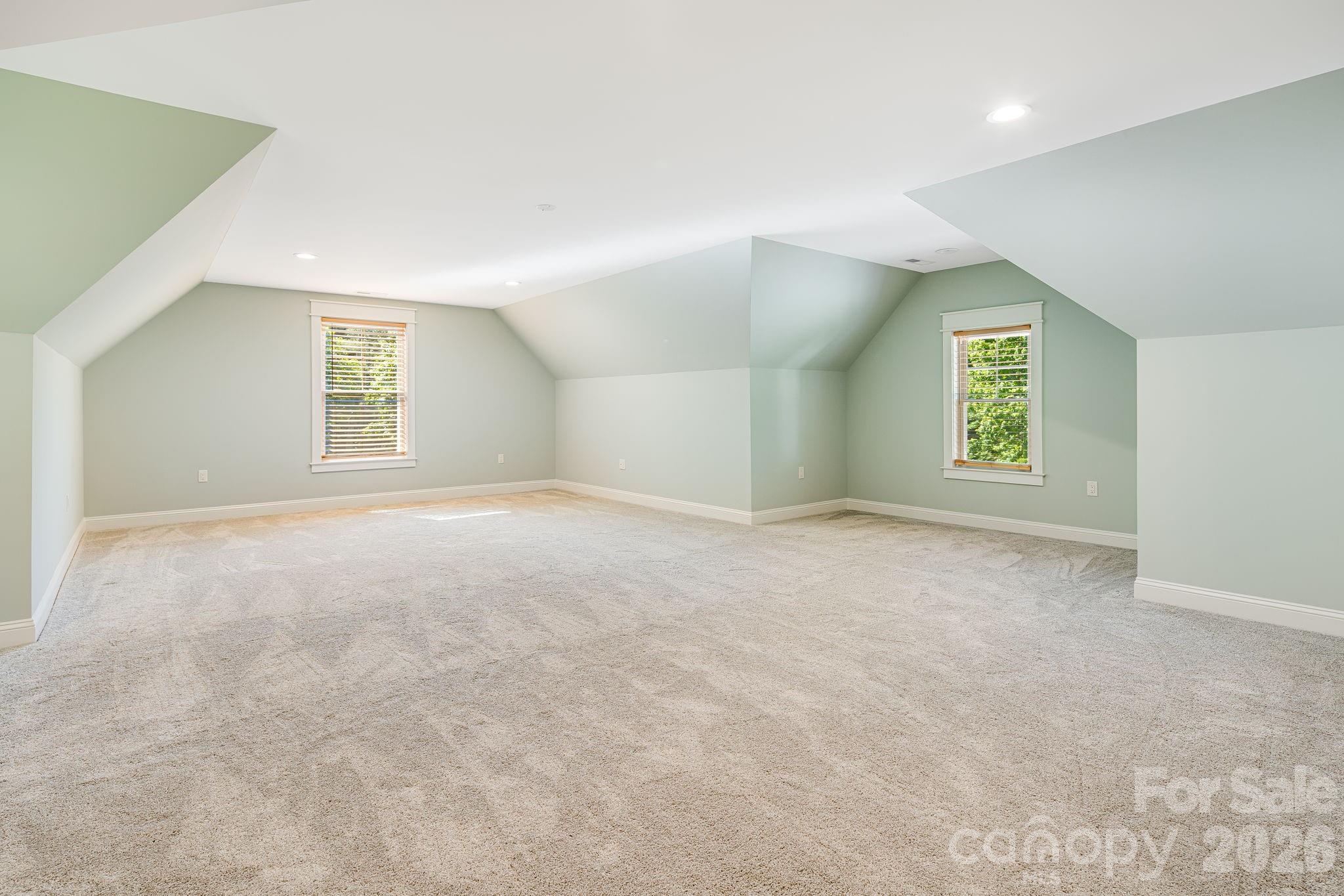 30 Shipman Parkway Property Photo 31