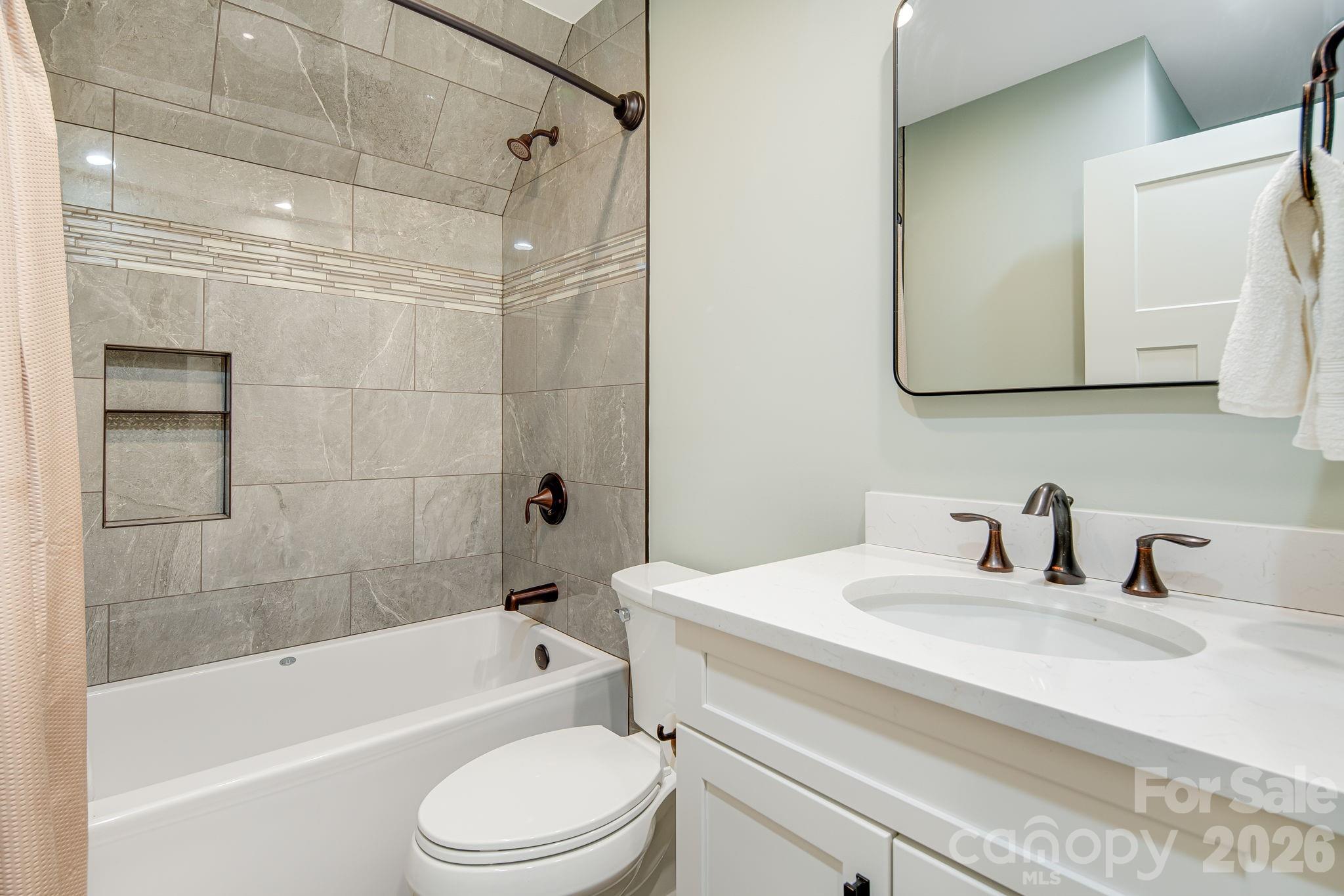 30 Shipman Parkway Property Photo 33