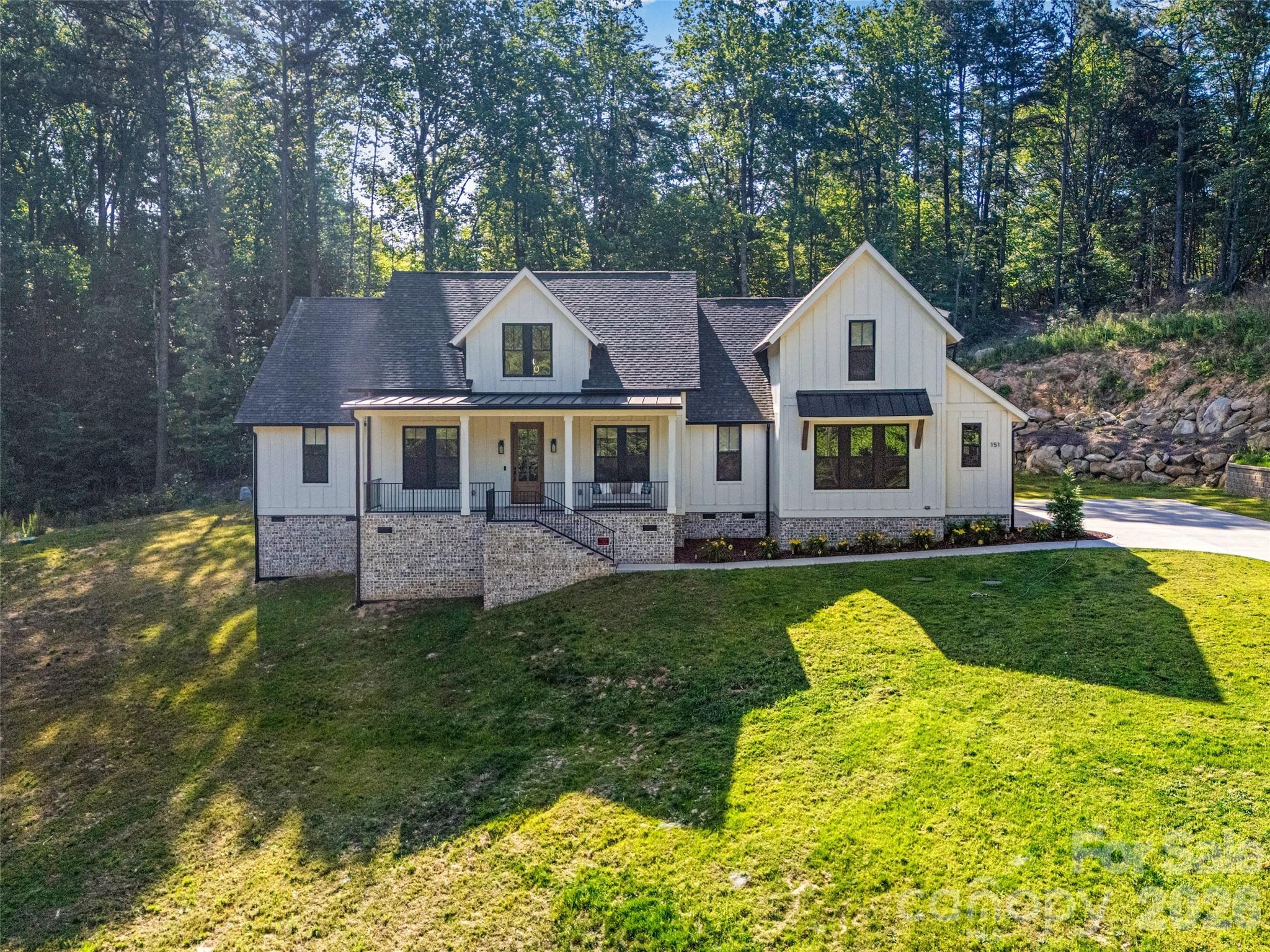 151 Greenbay Road Property Photo 1