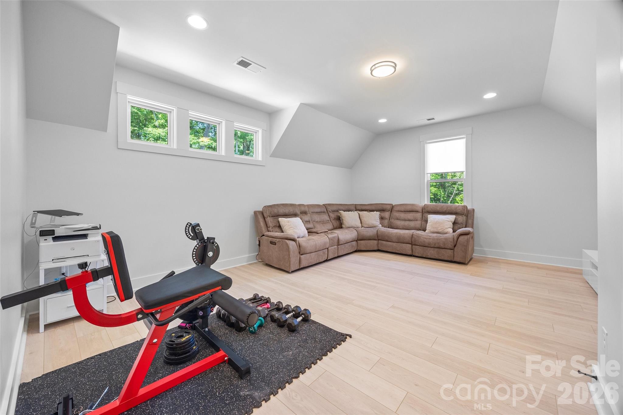 151 Greenbay Road Property Photo 36