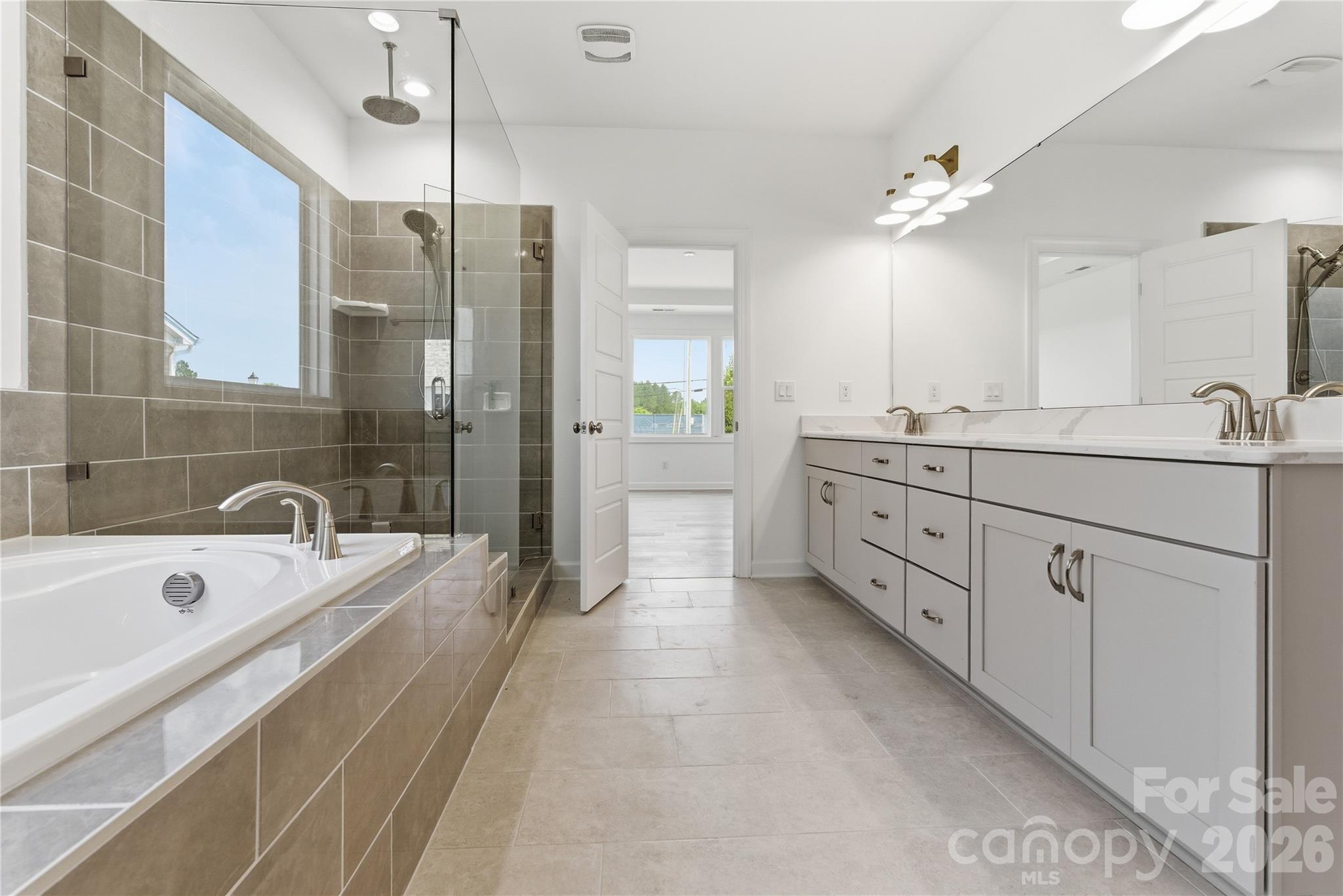 4016 Dahlia Drive Property Photo 12