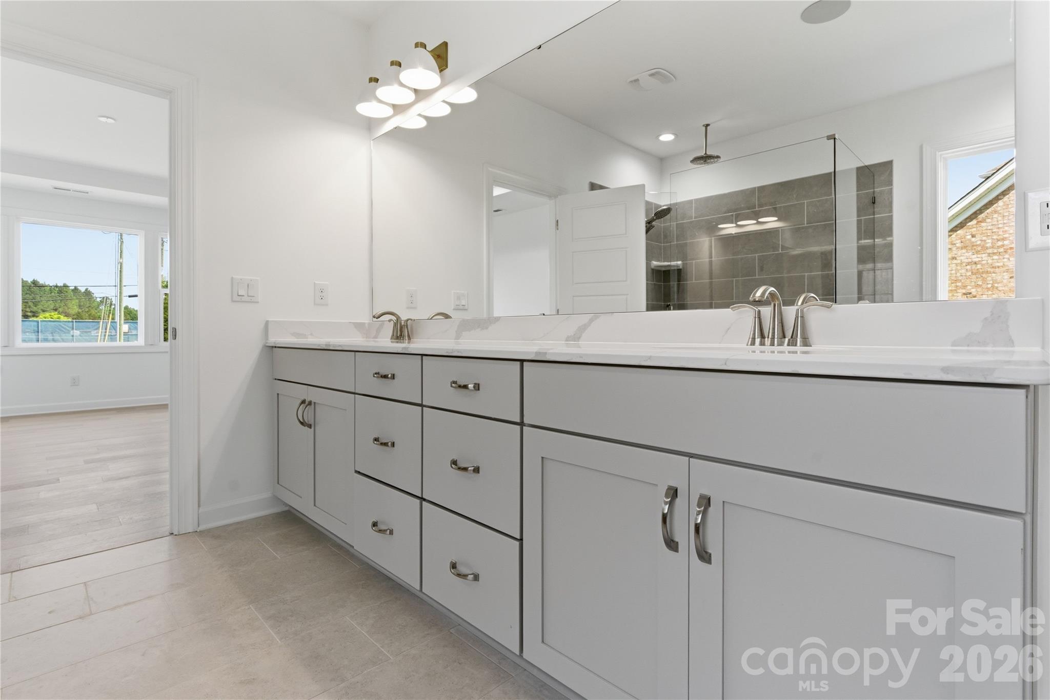 4016 Dahlia Drive Property Photo 13
