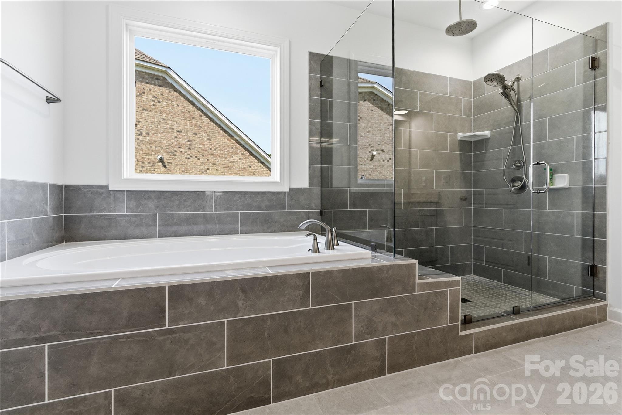 4016 Dahlia Drive Property Photo 14