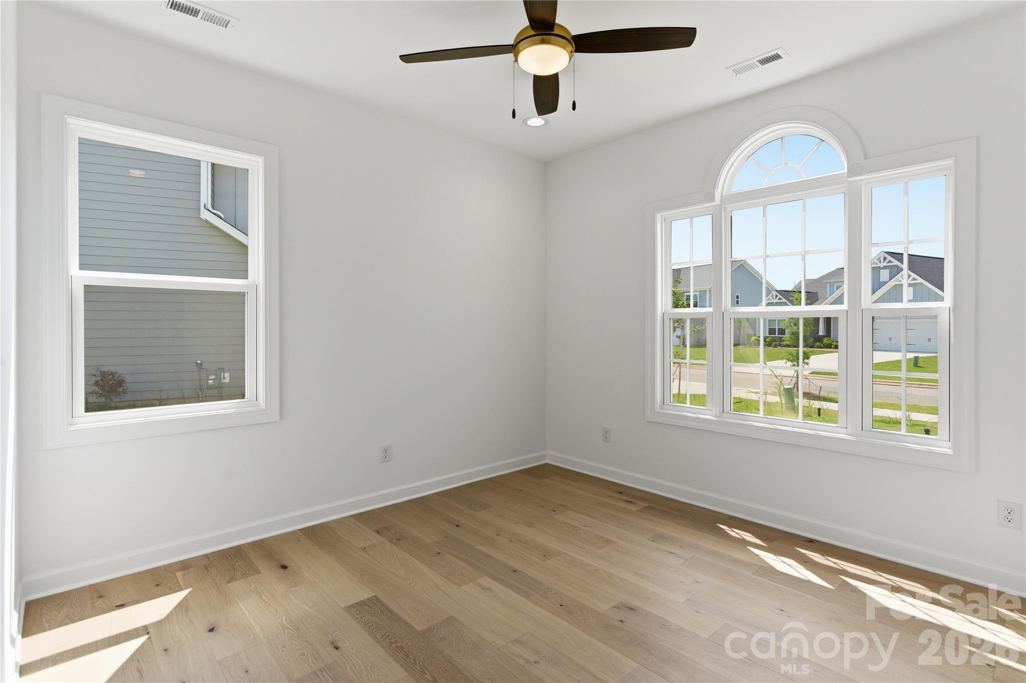 4016 Dahlia Drive Property Photo 32