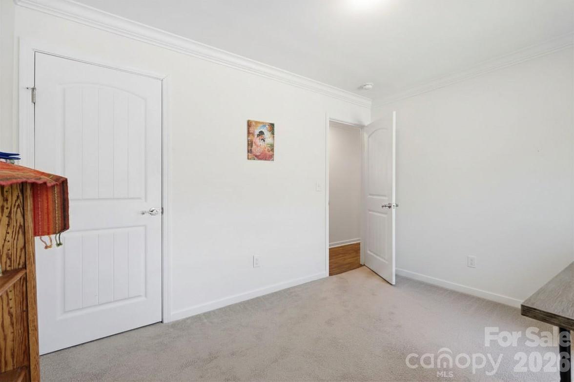 253 Brooklyn Lane Property Photo 13