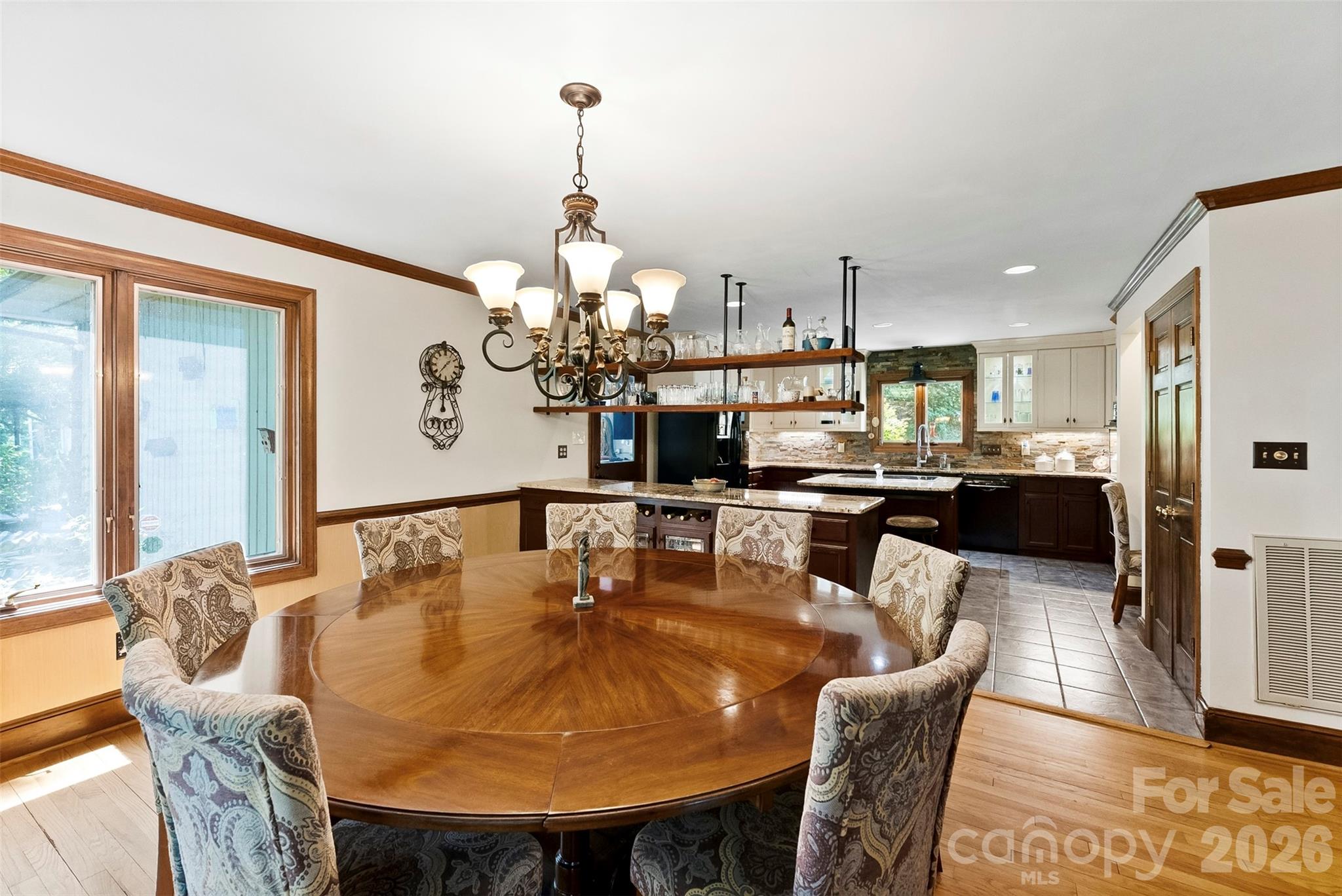304 Eagles Walk Property Photo 12