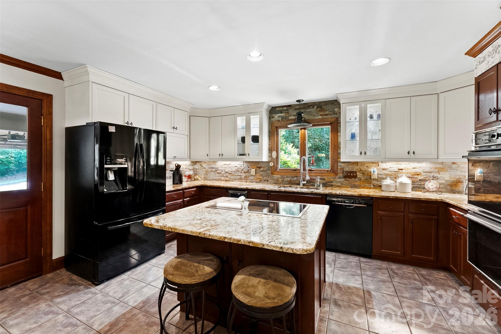 304 Eagles Walk Property Photo 13