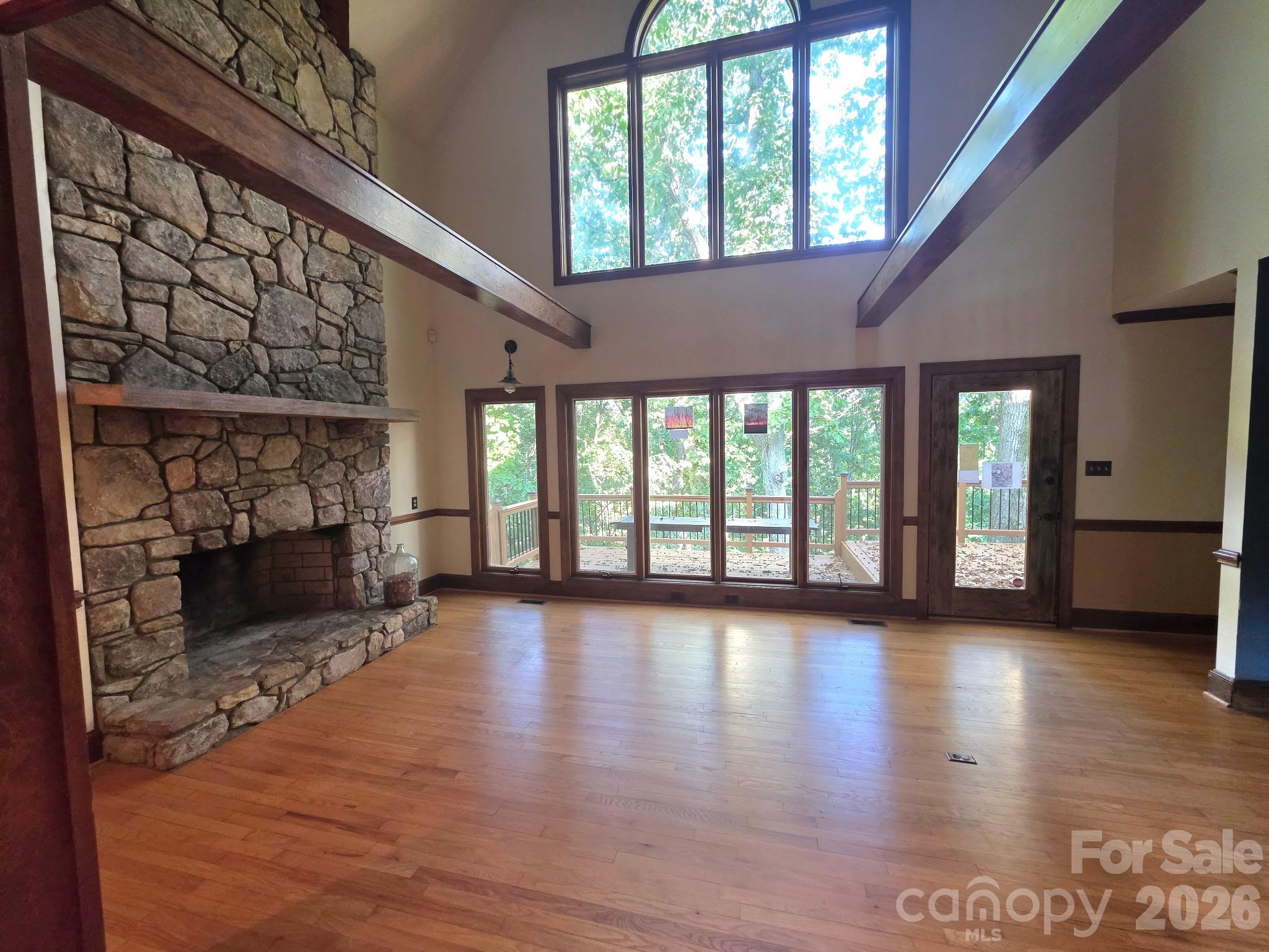 304 Eagles Walk Property Photo 18