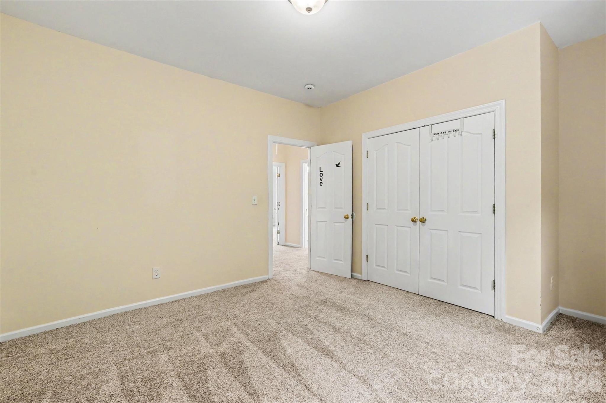 1631 Shadow Creek Street Property Photo 19