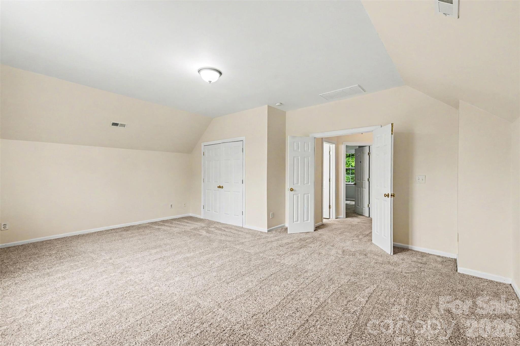 1631 Shadow Creek Street Property Photo 29