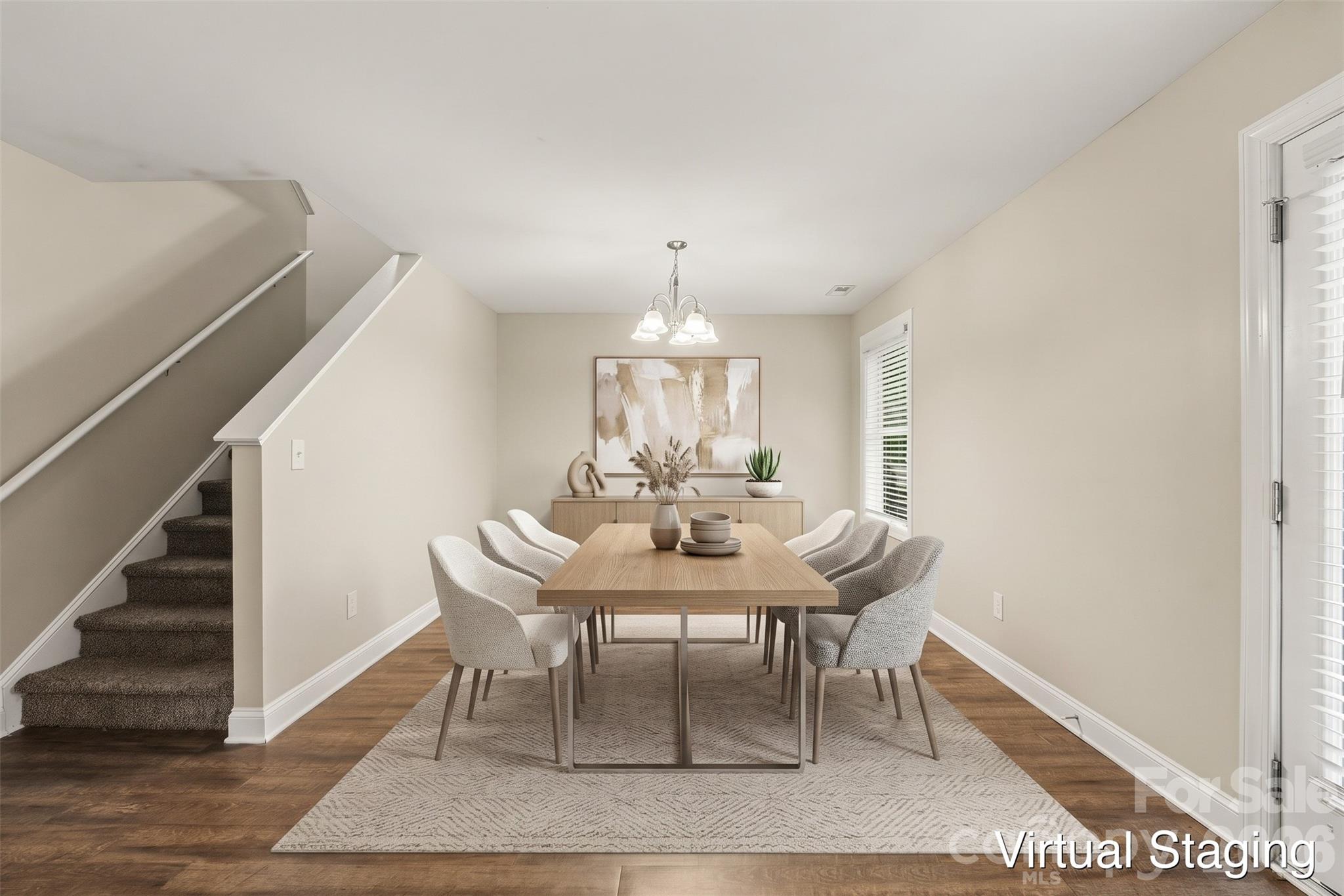 1468 Mayfair Drive Property Photo 4