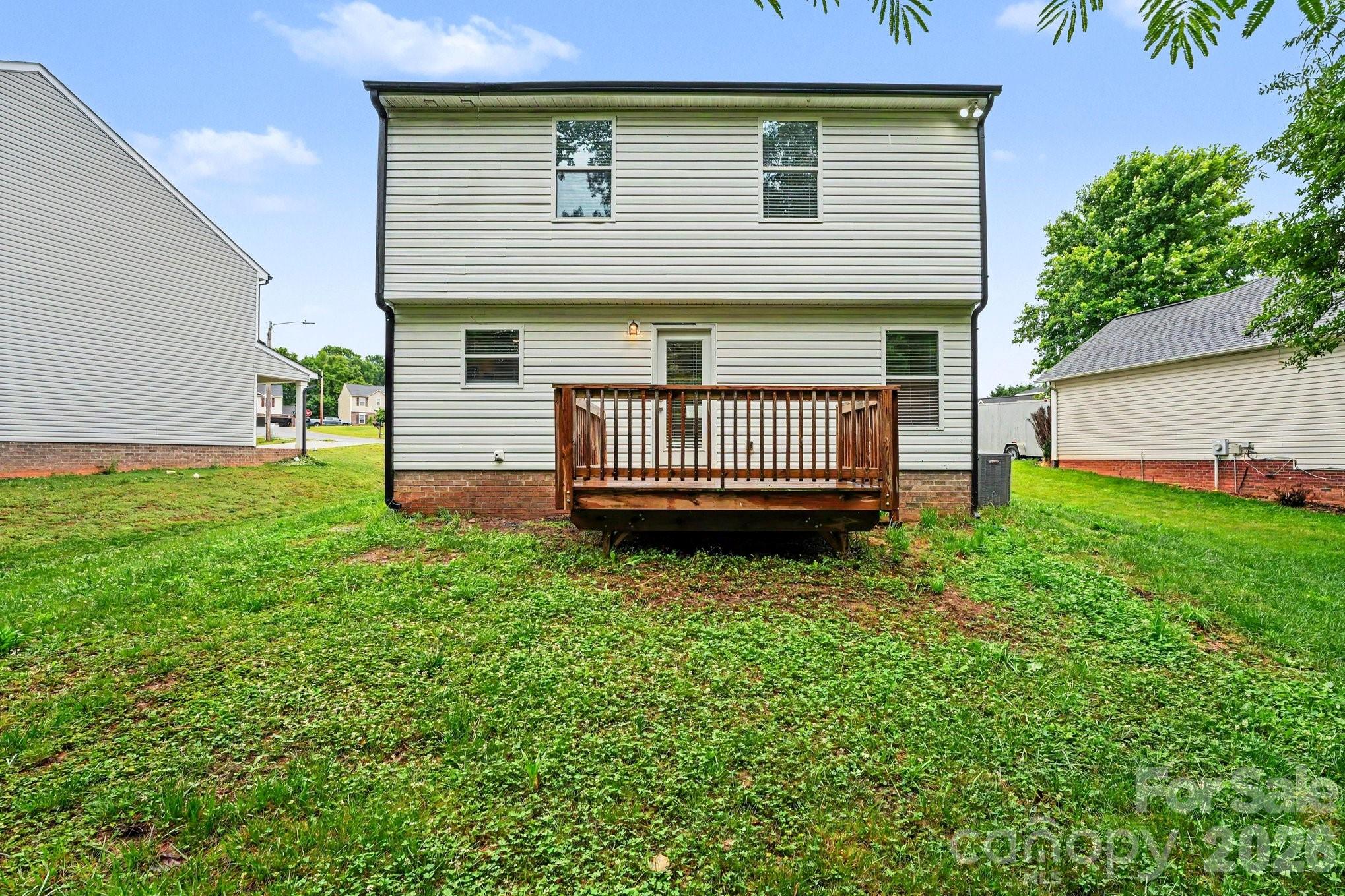 1468 Mayfair Drive Property Photo 14