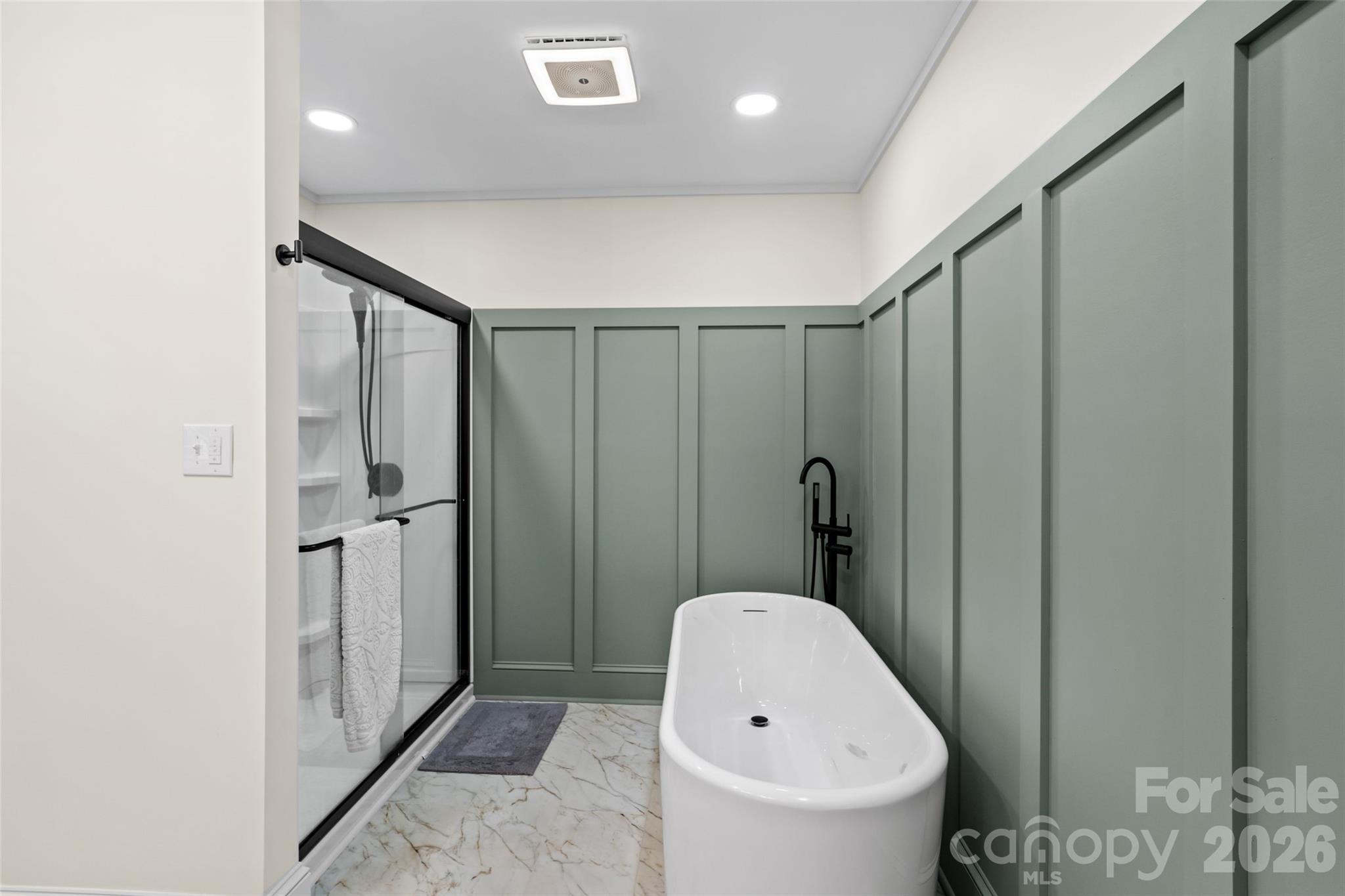 2520 Wooten Road Property Photo 17