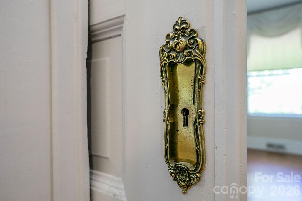 208 Probart Street Property Photo 12