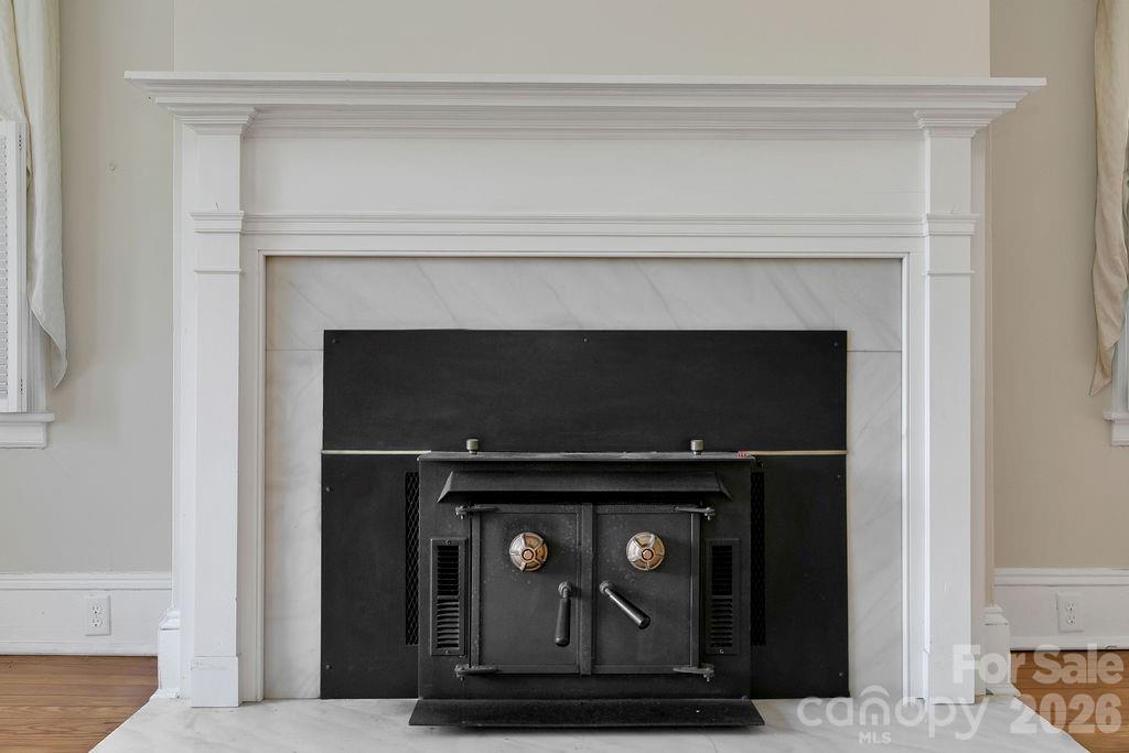 208 Probart Street Property Photo 15