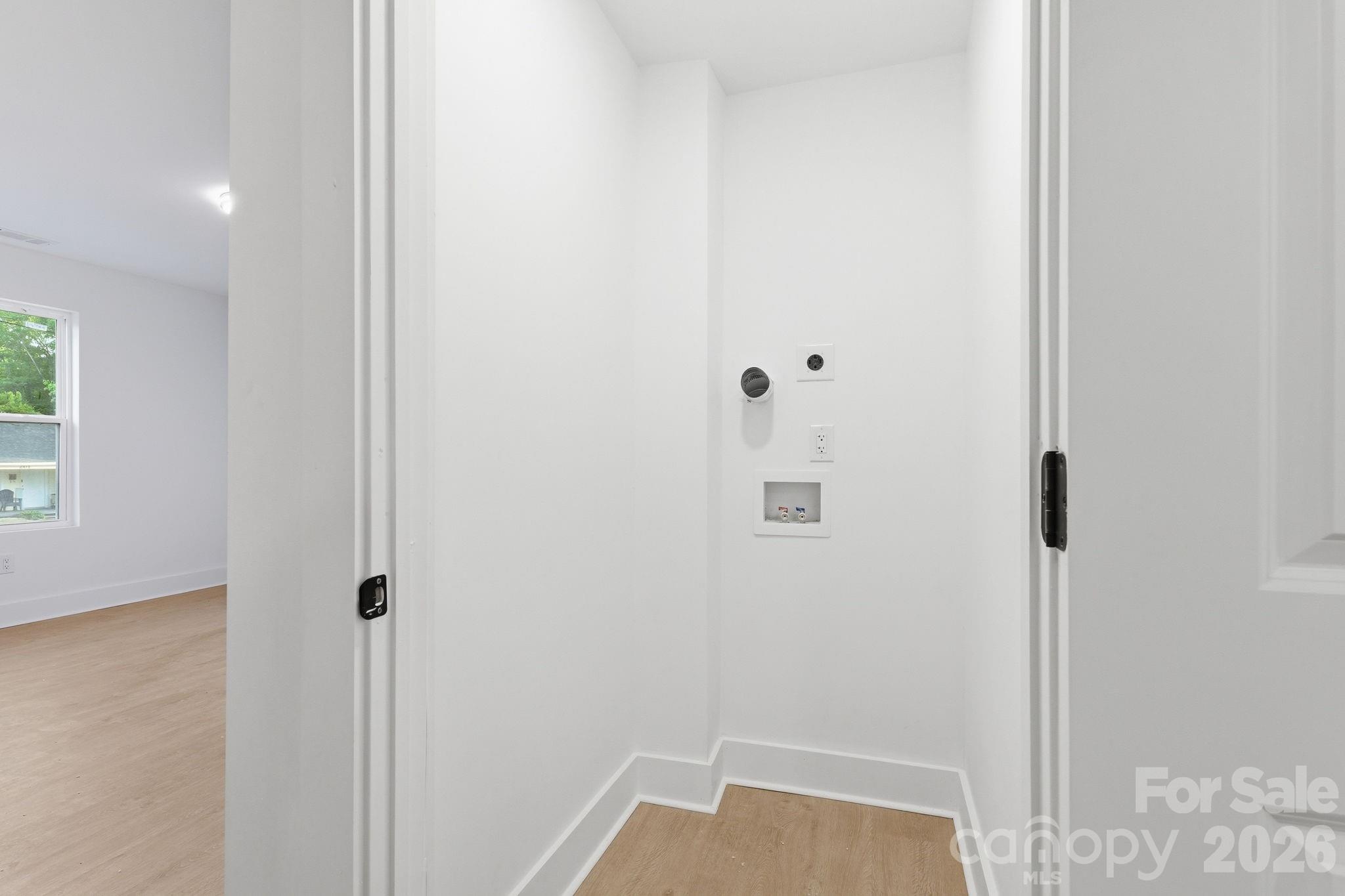 200 W 17th Street Property Photo 12