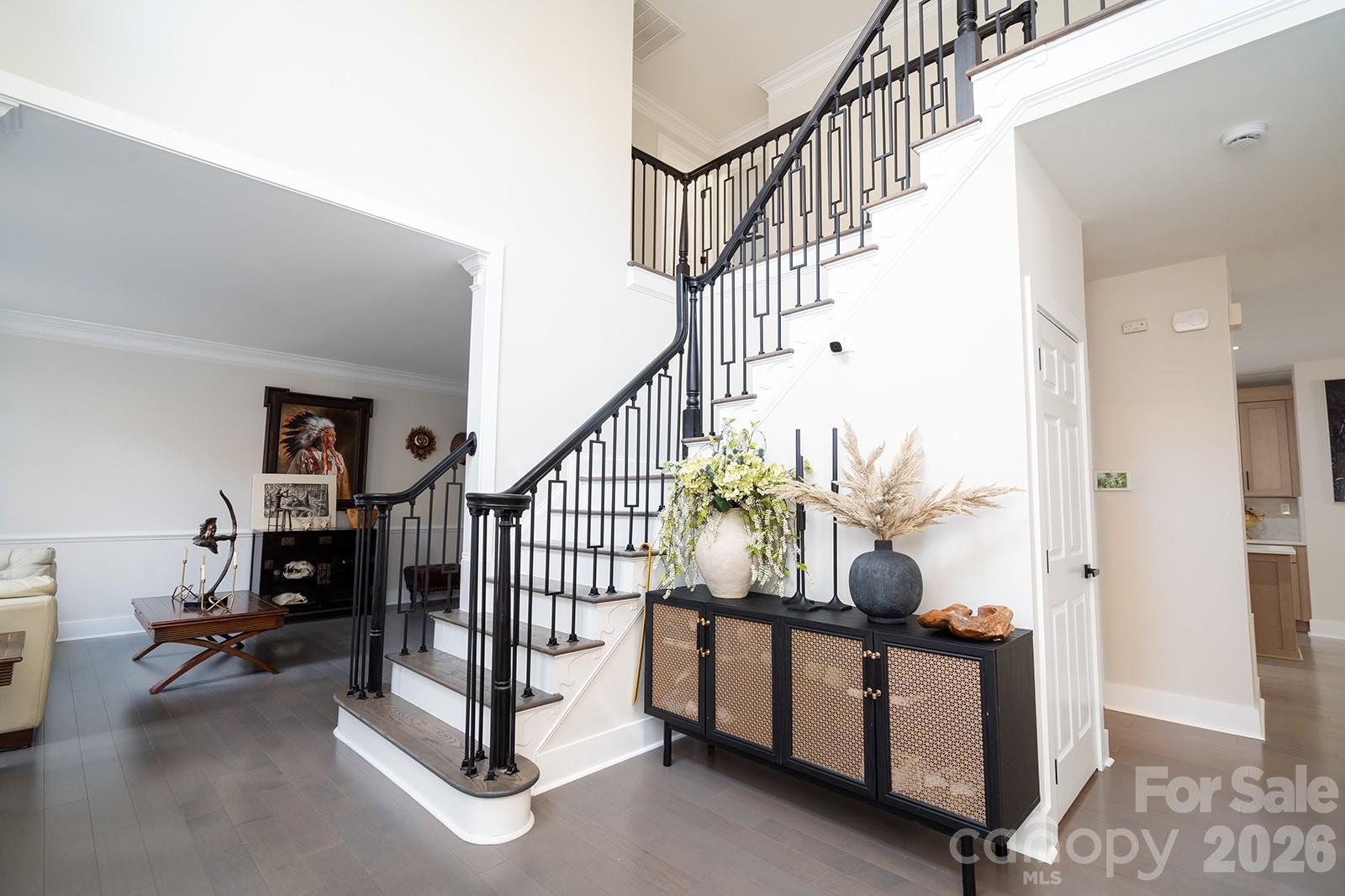 1617 Home Place Property Photo 3