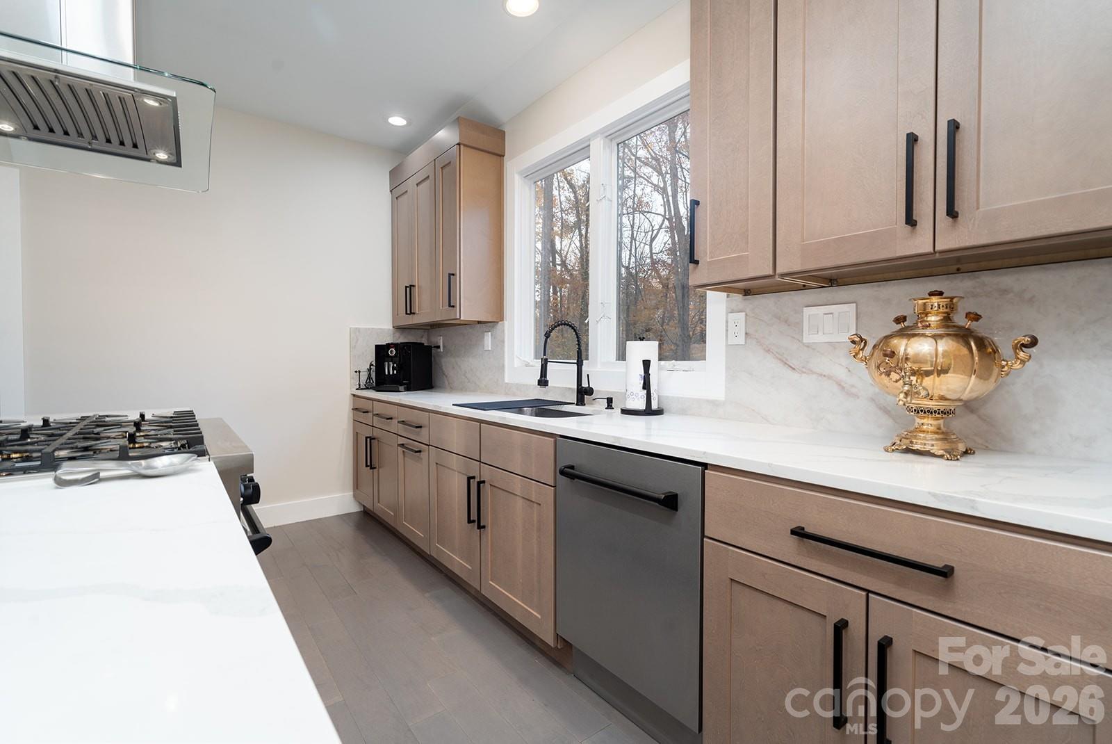 1617 Home Place Property Photo 10