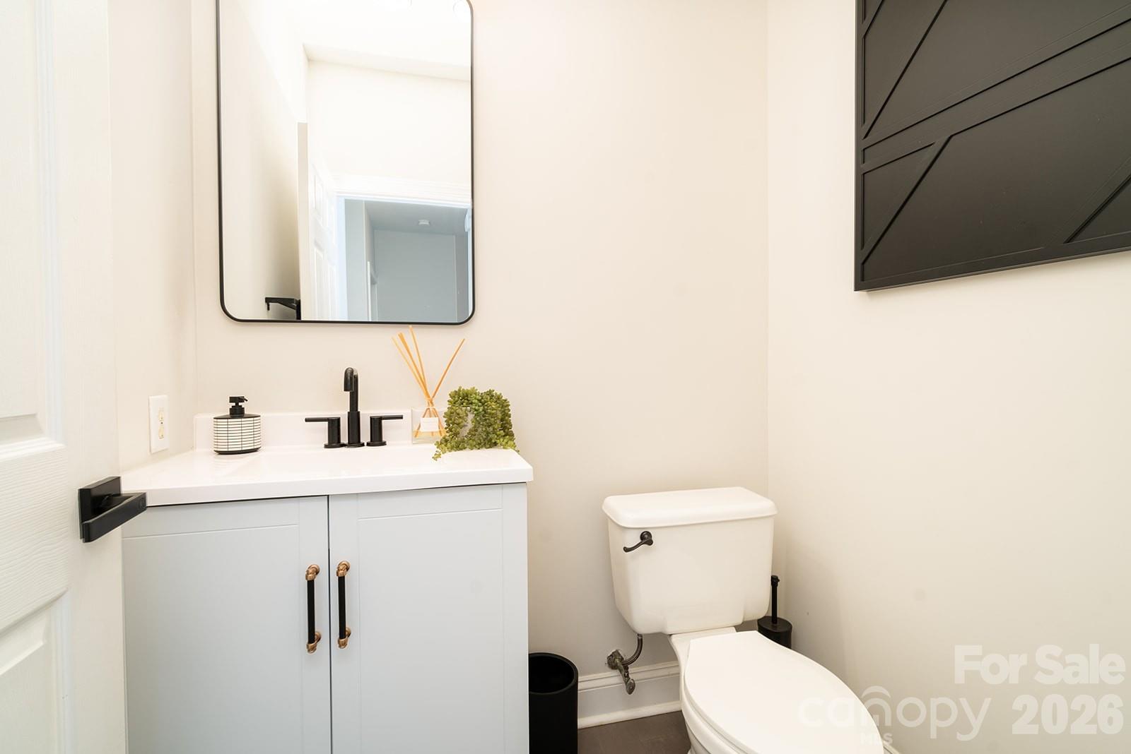 1617 Home Place Property Photo 14