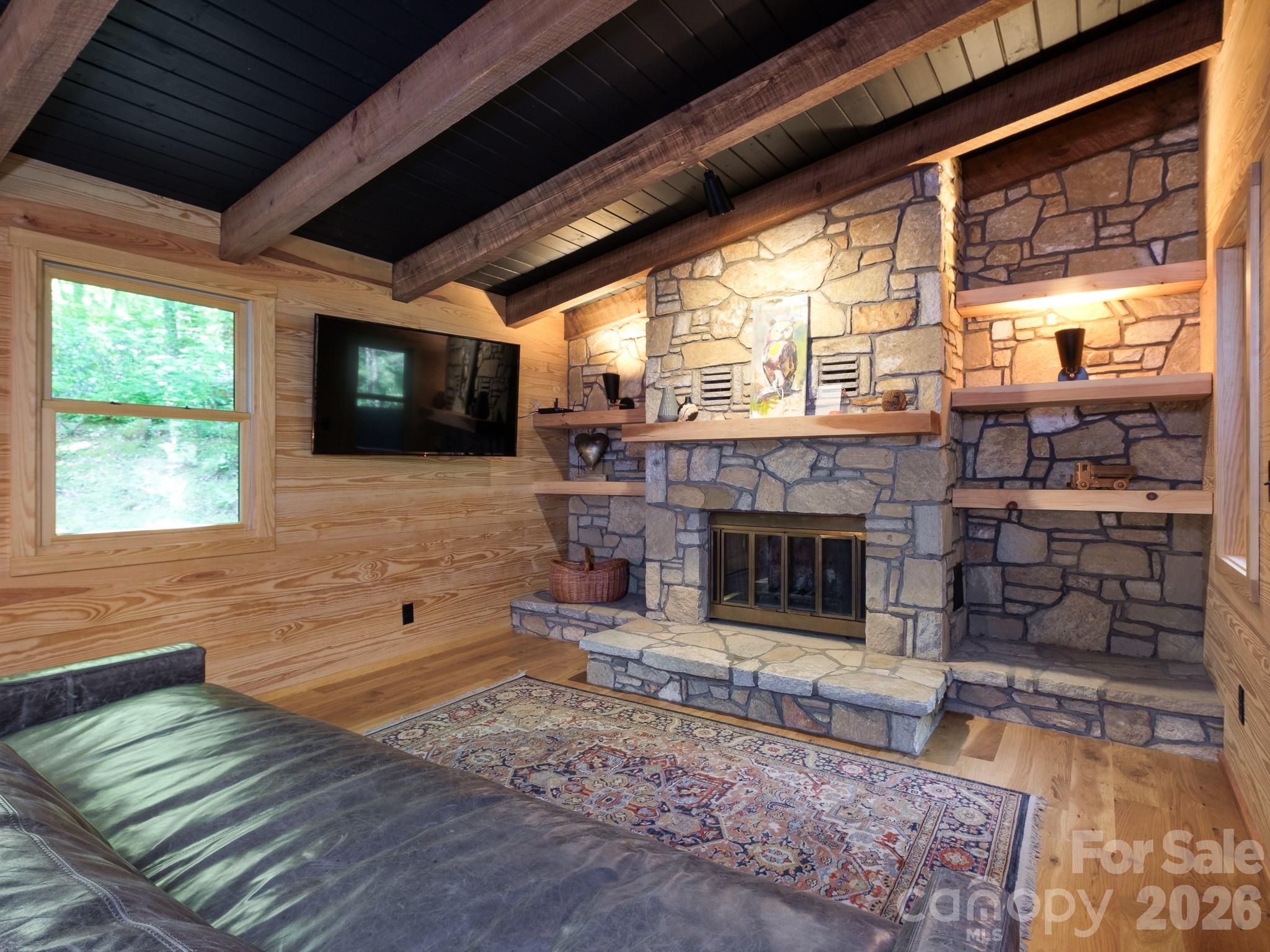 212 Se Shore Drive Property Photo 10