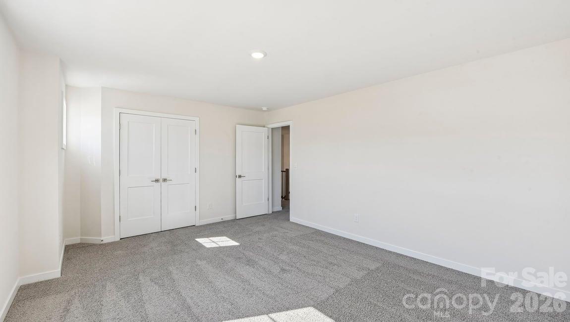 1047 Tundra Swan Drive Property Photo 32