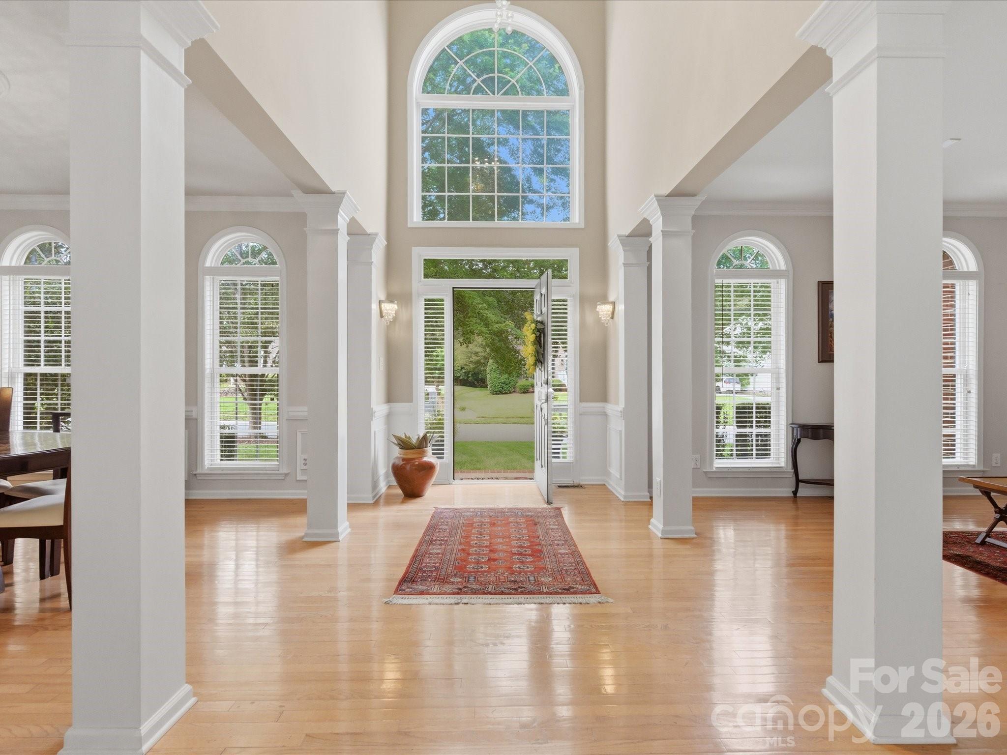 8603 Tintinhull Lane Property Photo 6