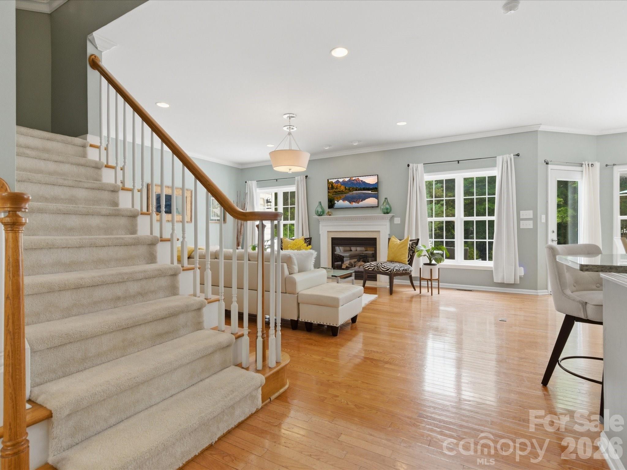 8603 Tintinhull Lane Property Photo 11