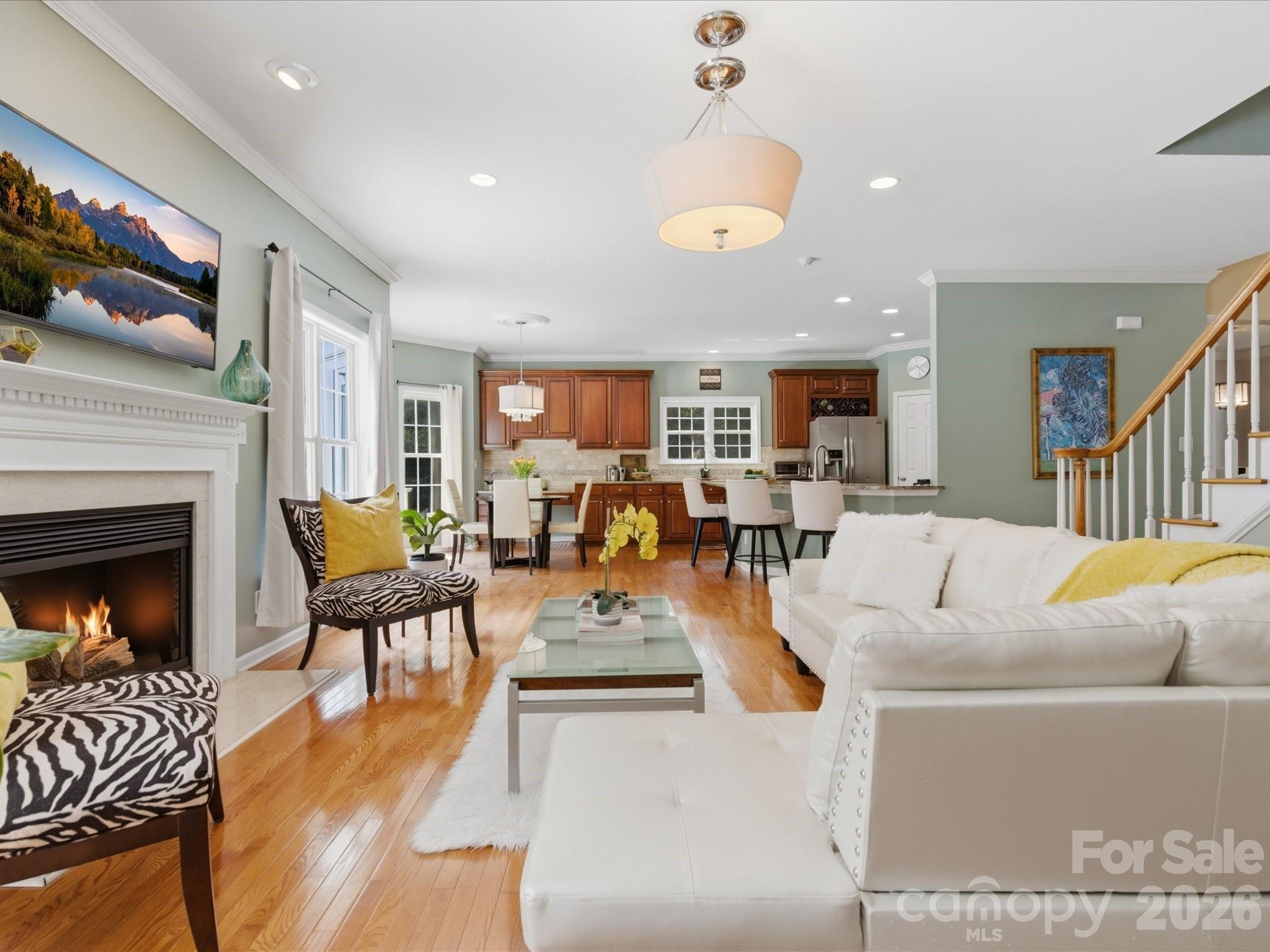 8603 Tintinhull Lane Property Photo 16
