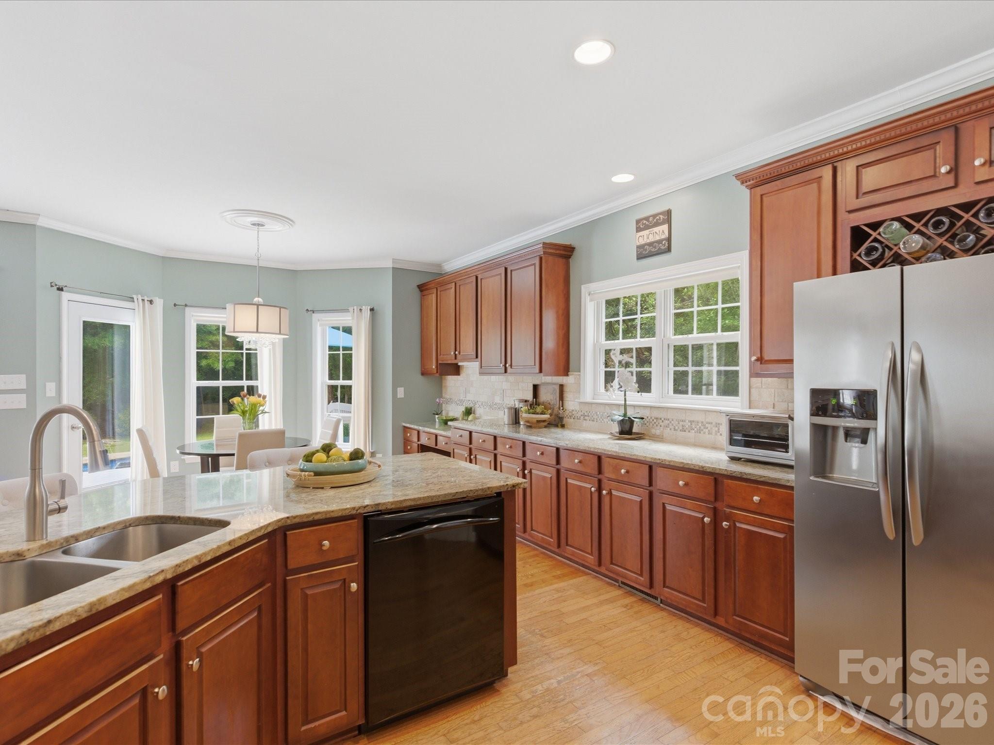 8603 Tintinhull Lane Property Photo 22