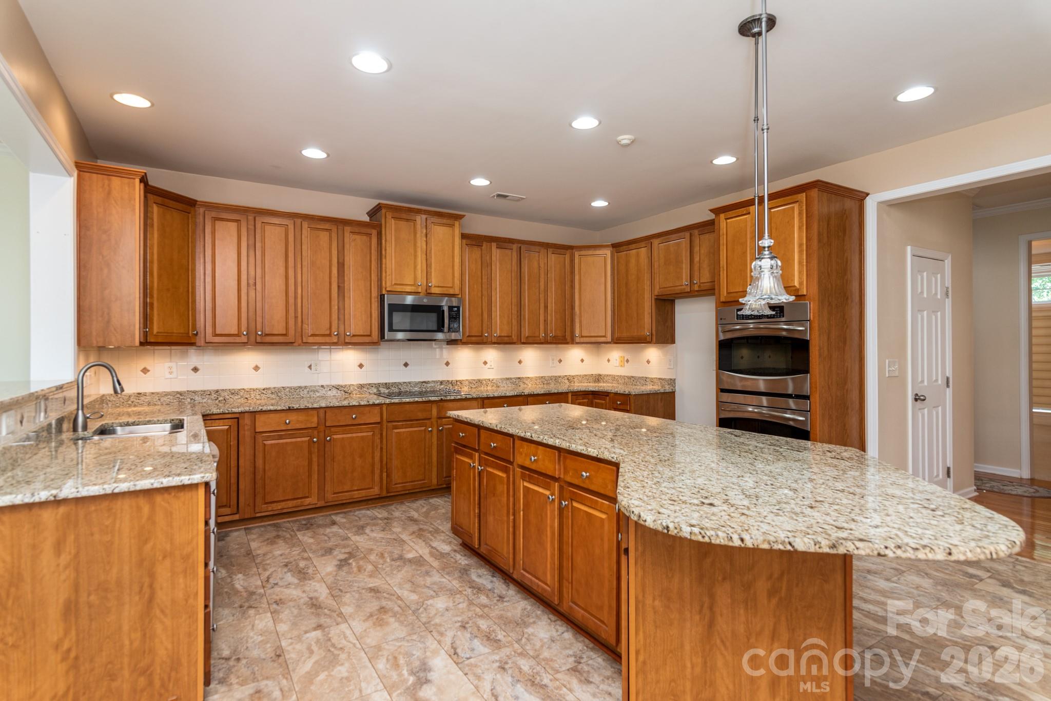 15417 Troubadour Lane Property Photo 13
