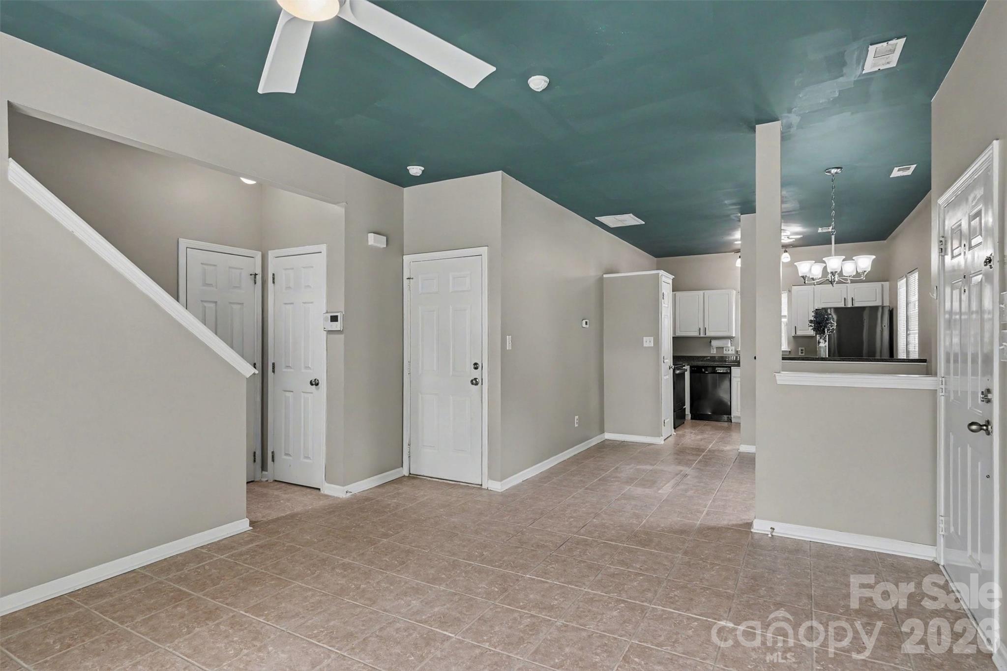 8917 Cinnabay Drive Property Photo 5