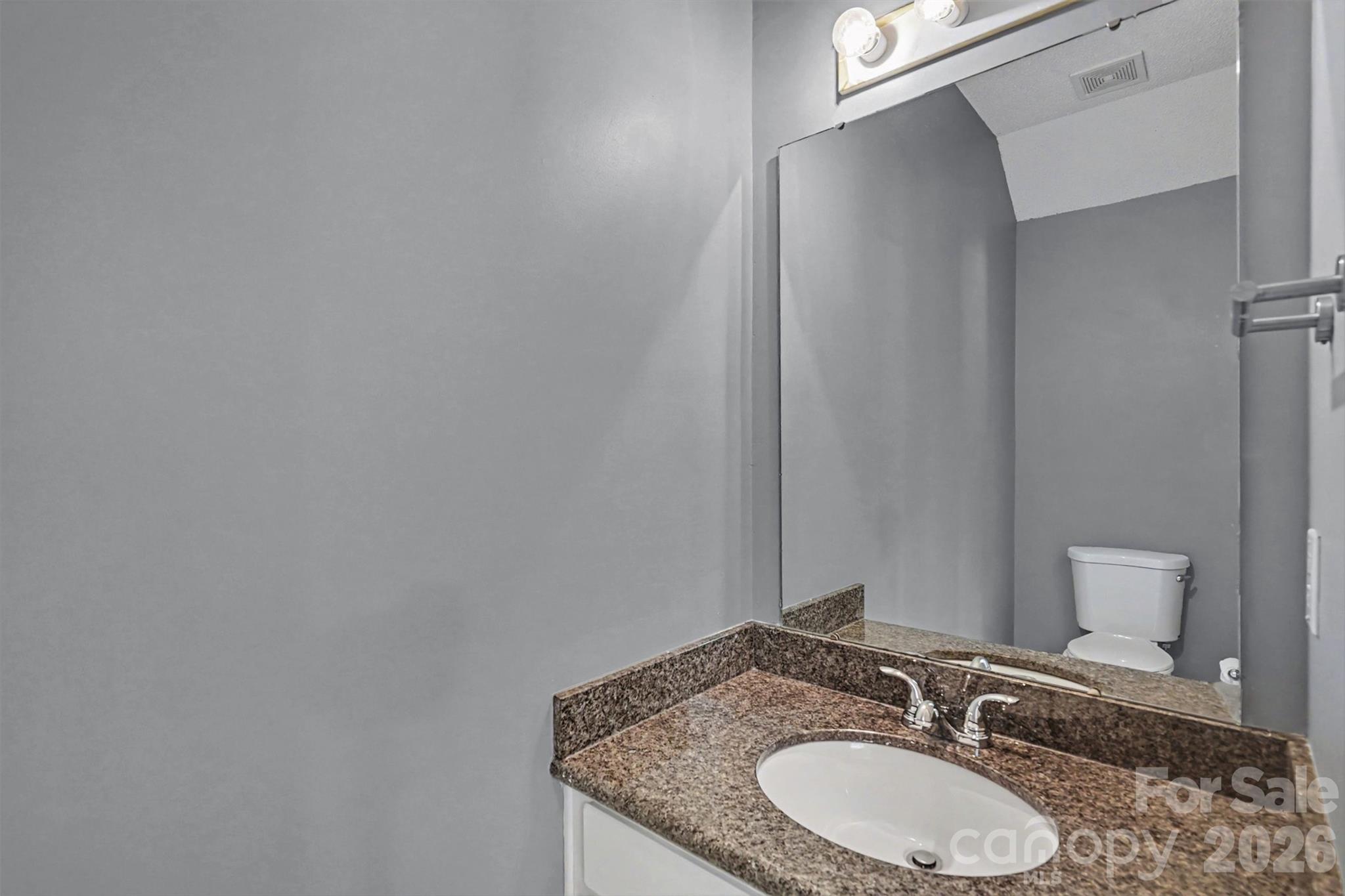 8917 Cinnabay Drive Property Photo 8