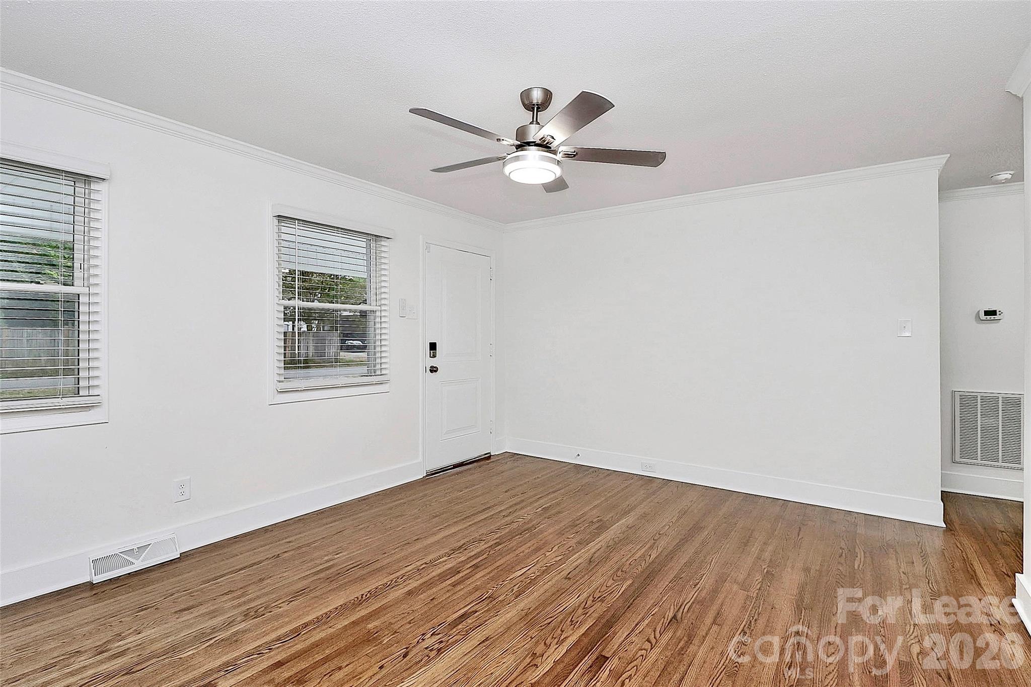405 Pine Street Property Photo 5