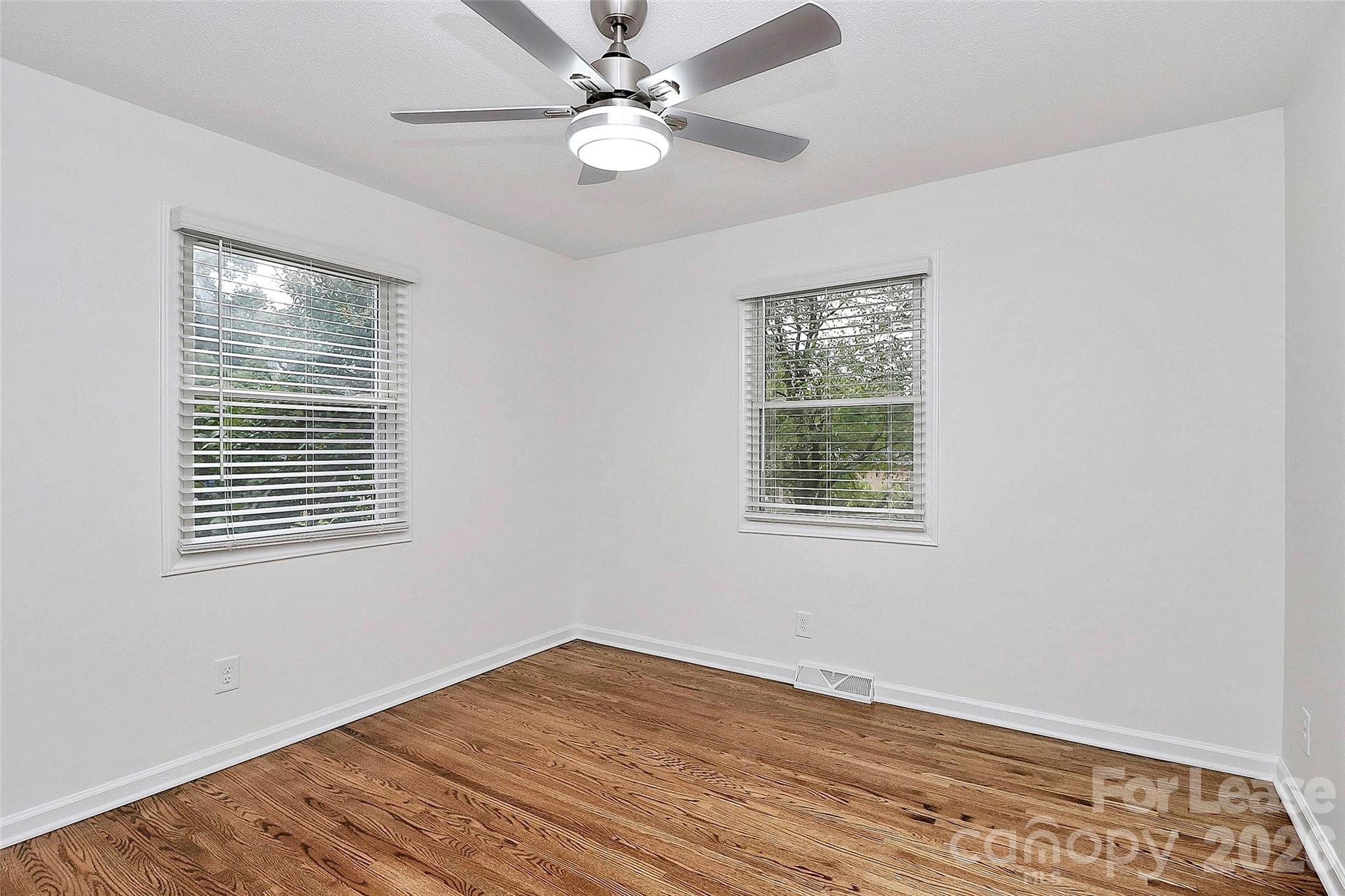 405 Pine Street Property Photo 13