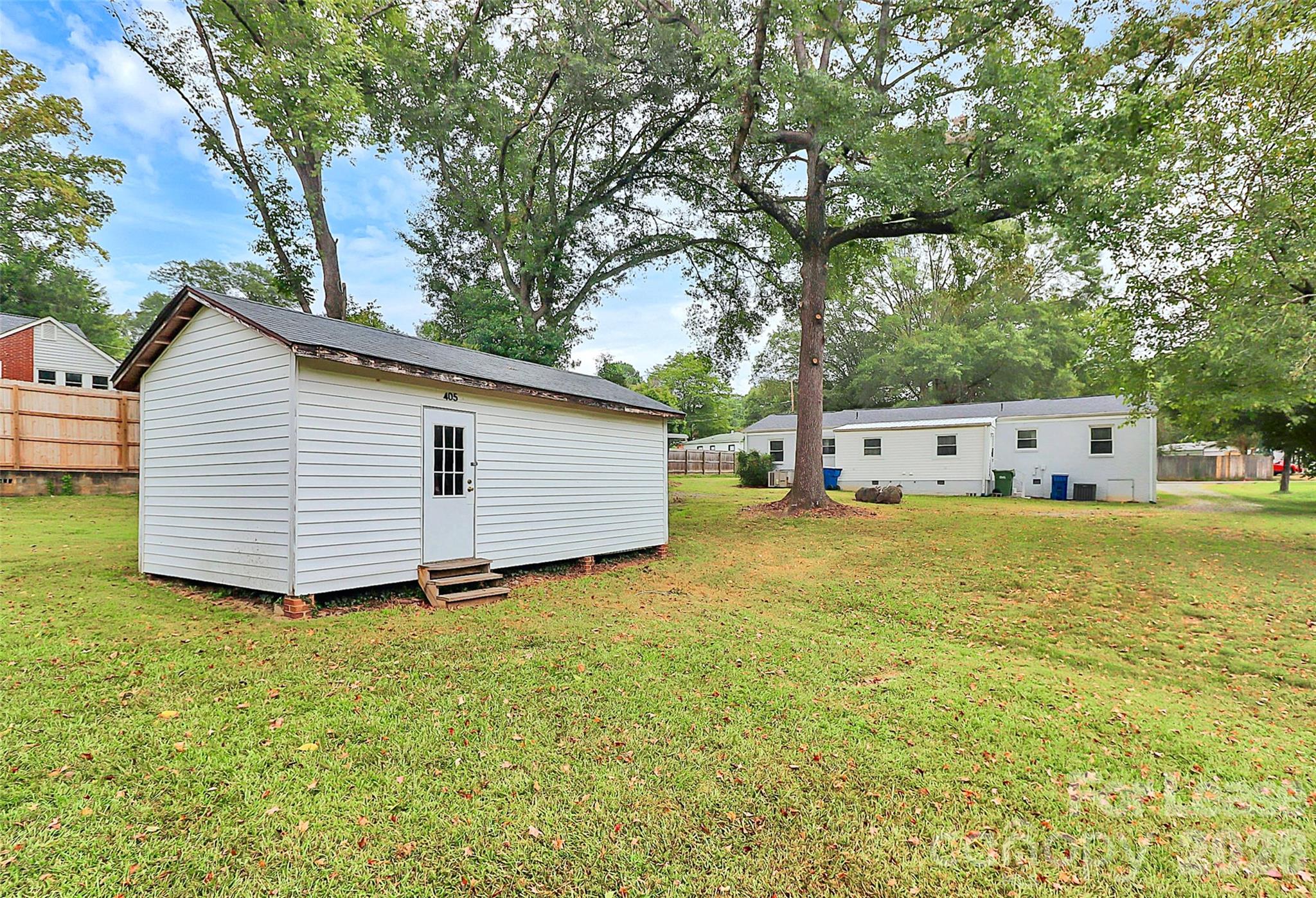 405 Pine Street Property Photo 18