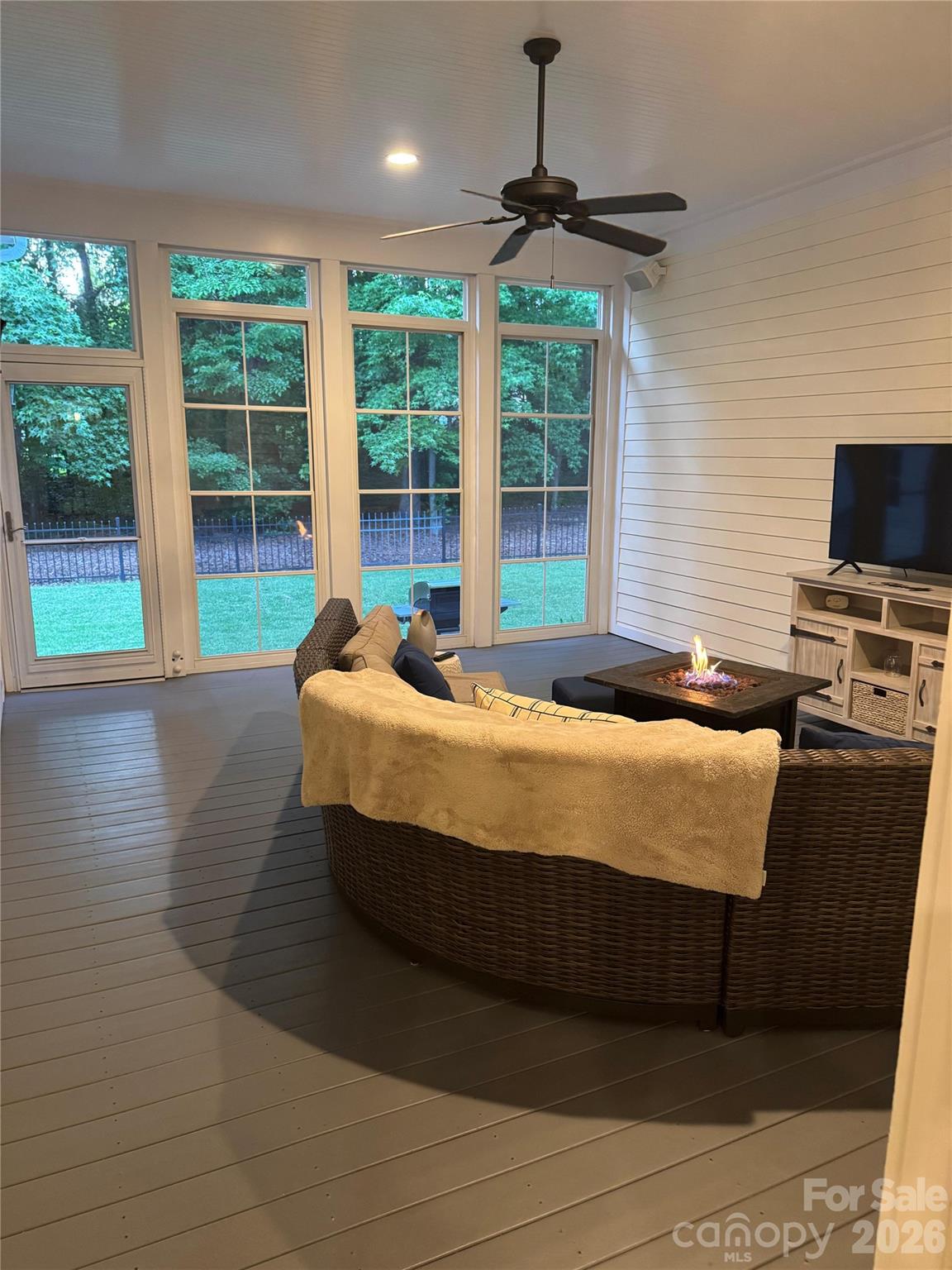18128 Meadow Bottom Road Property Photo 7
