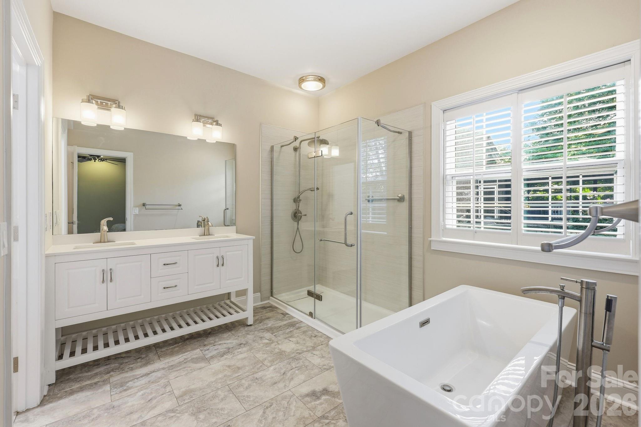 15704 Framingham Lane Property Photo 21