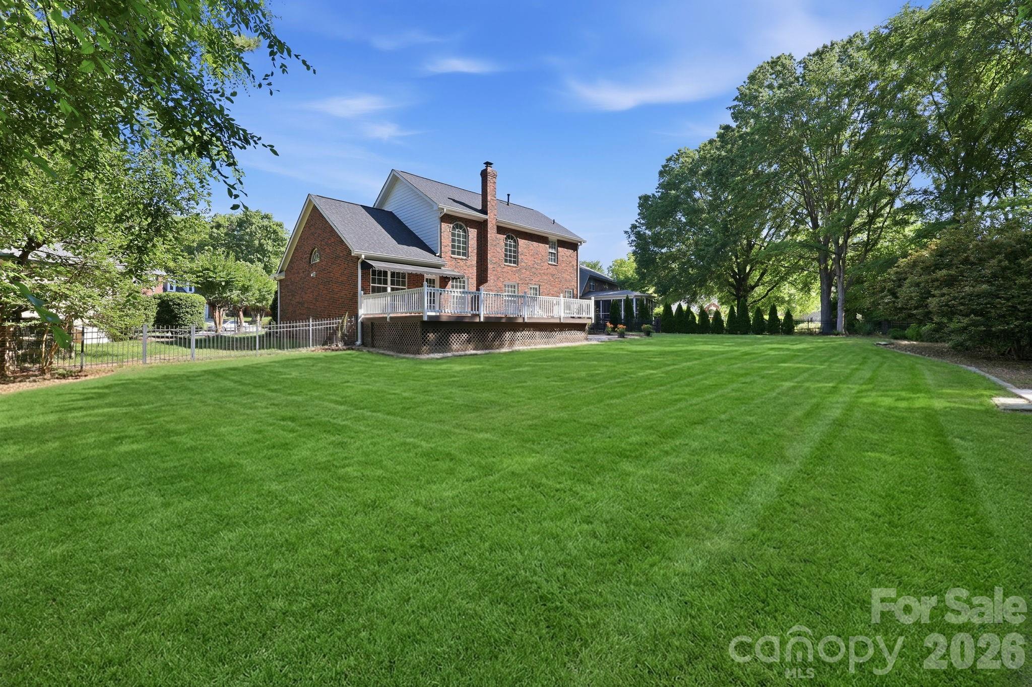 15704 Framingham Lane Property Photo 38