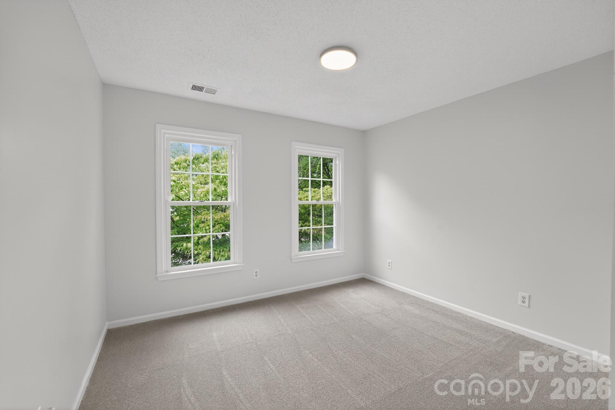 395 Runnymede Drive Property Photo 11
