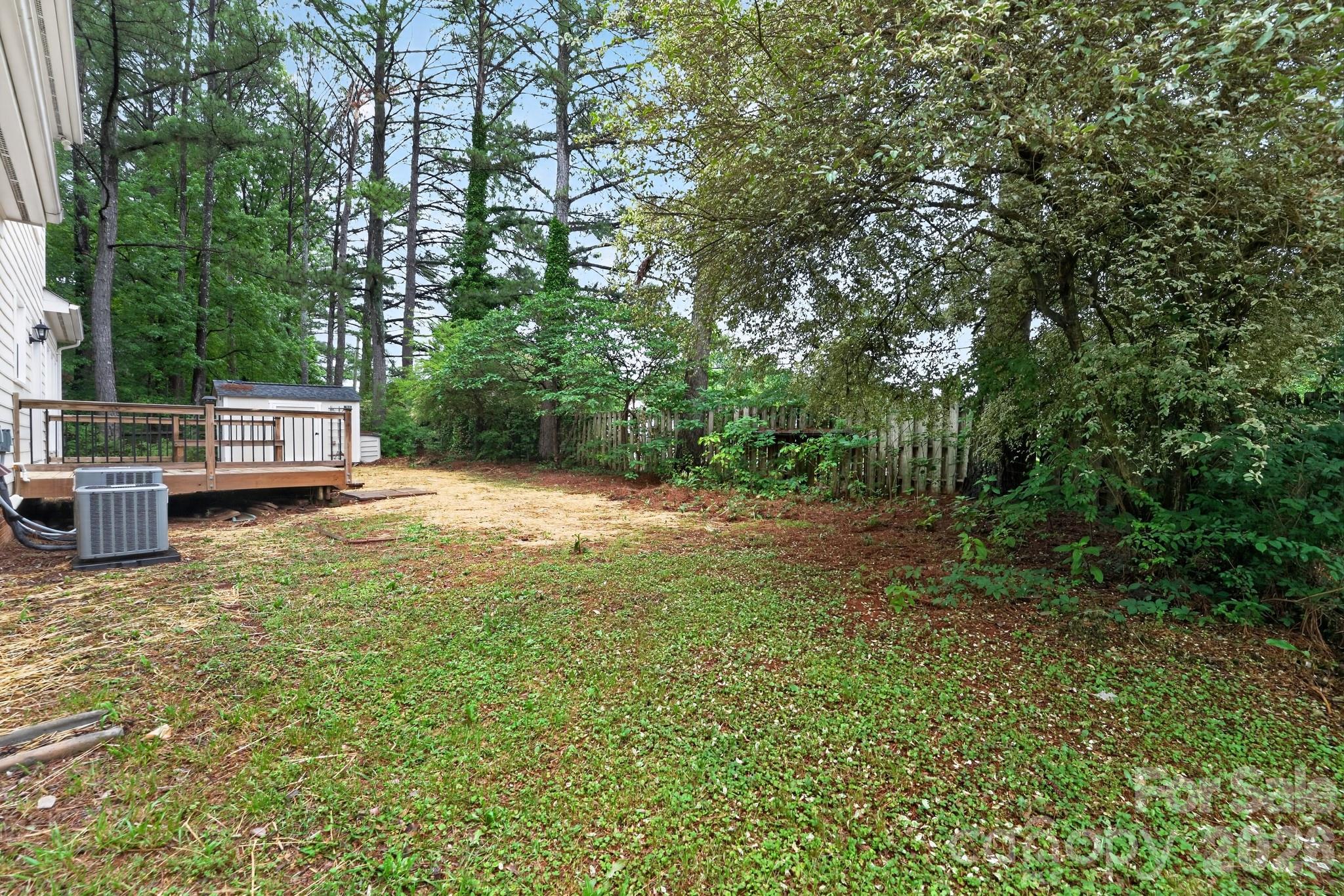 395 Runnymede Drive Property Photo 14