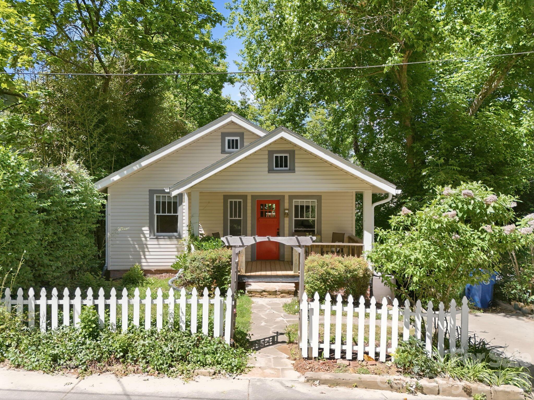 86 Annandale Avenue Property Photo 1
